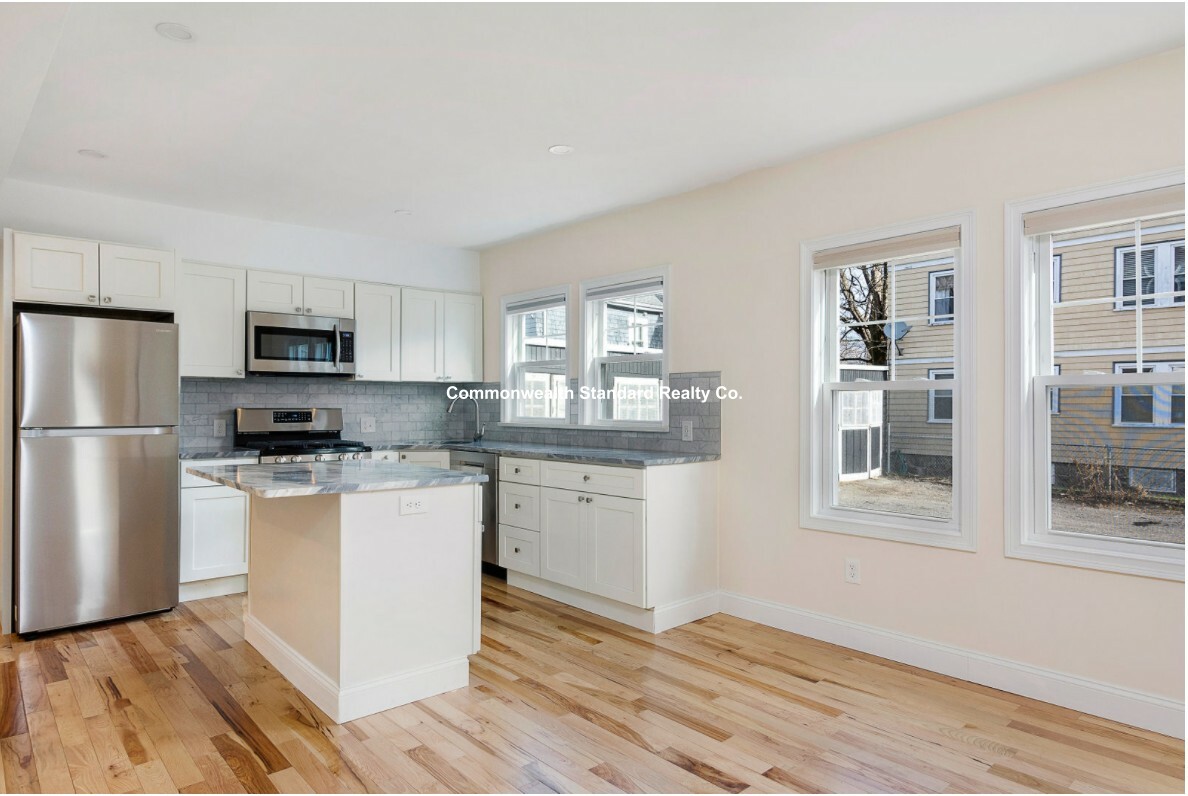 2 bed, 2 bath apartment for rent at 58 Boynton Unit 6, Jamaica Plain — photo 5 of 12
