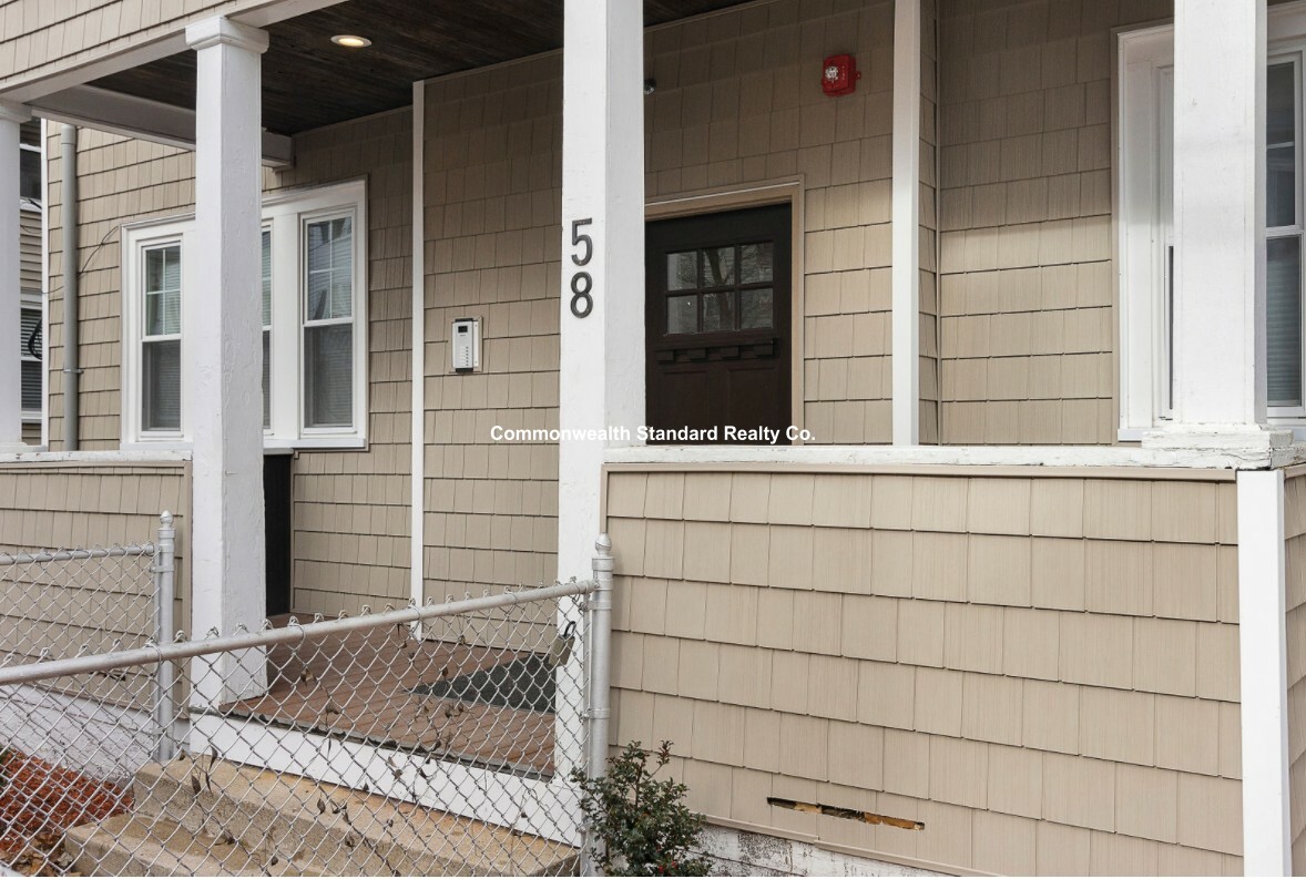 2 bed, 2 bath apartment for rent at 58 Boynton Unit 6, Jamaica Plain — photo 11 of 12