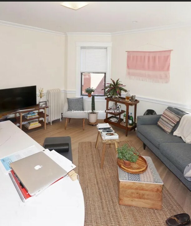 1340 Commonwealth Ave, Brighton