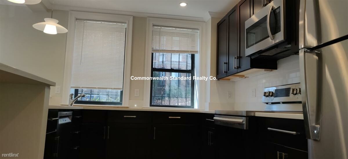 2 bed, 1 bath apartment for rent at 31 Glenville Ave Unit A, Allston