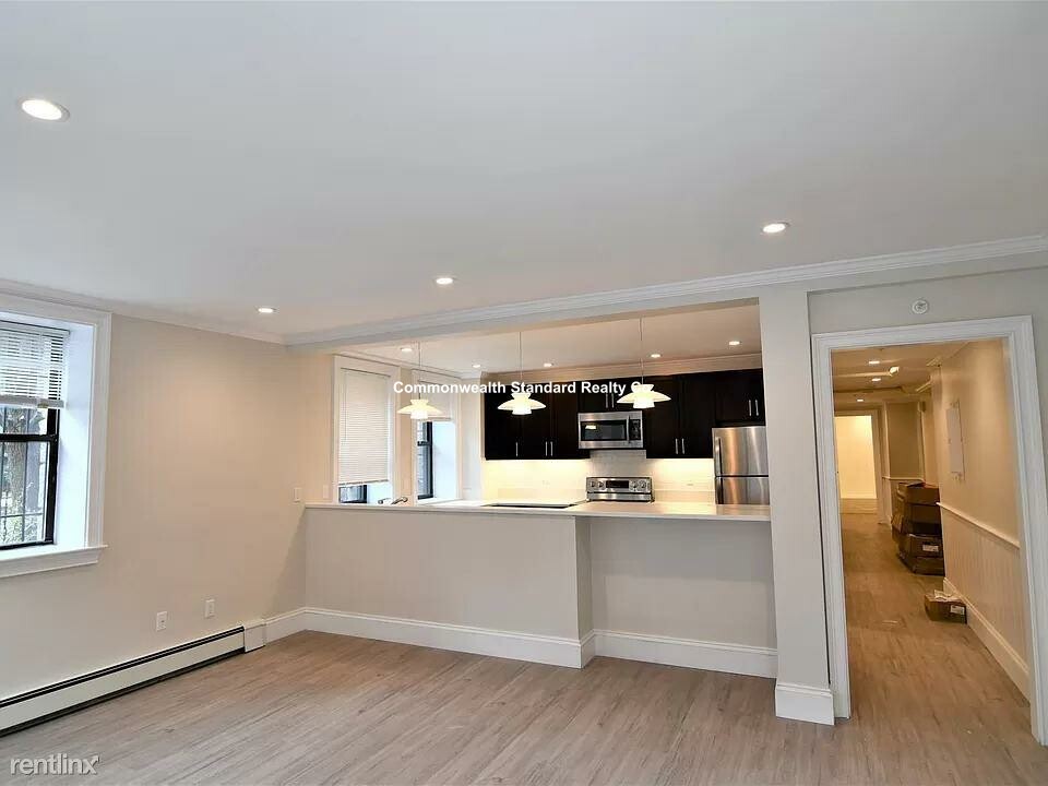 2 bed, 1 bath apartment for rent at 31 Glenville Ave Unit A, Allston — photo 8 of 10