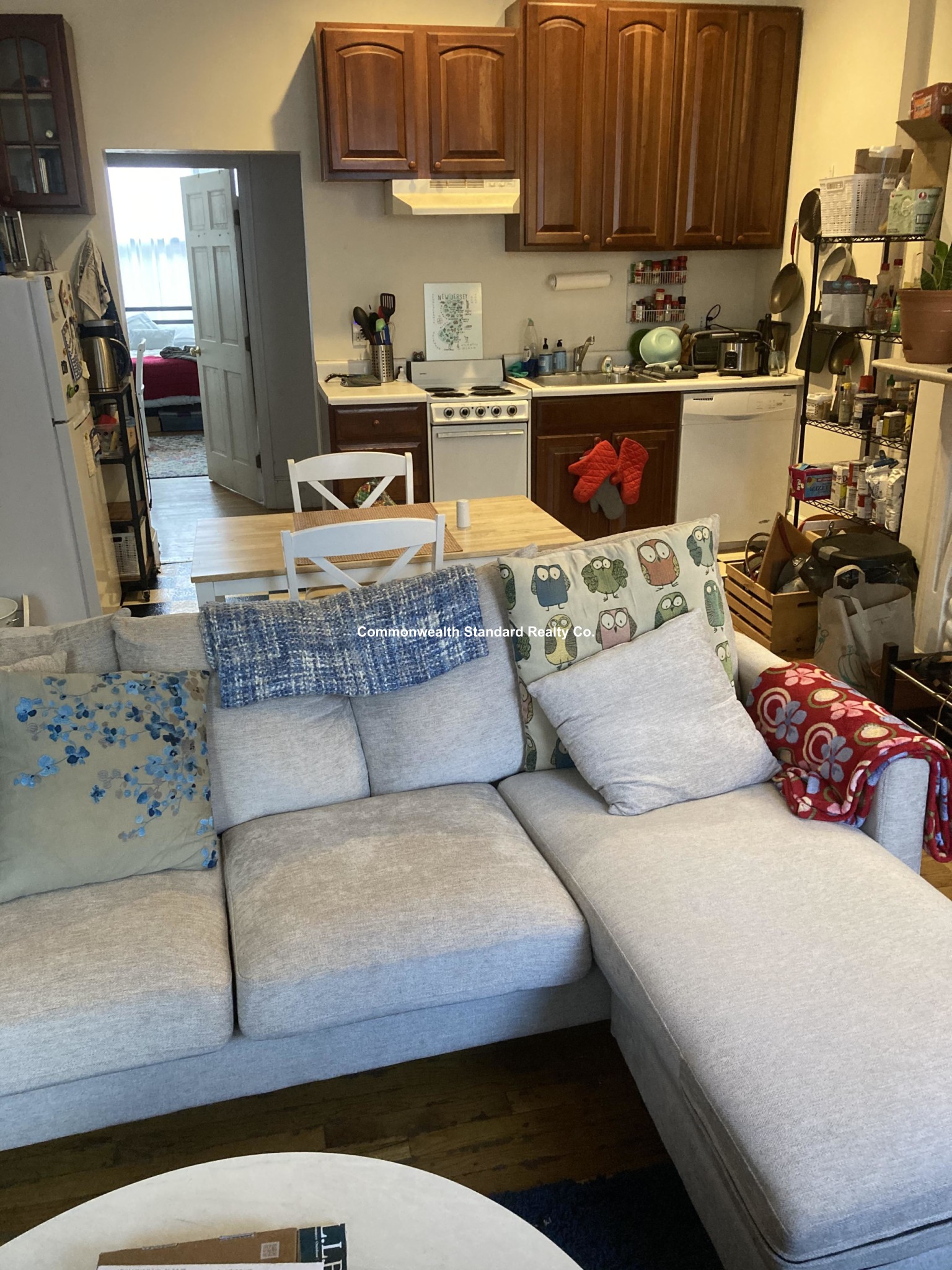 3 bed, 1 bath apartment for rent at 12 Hancock Unit 4, Beacon Hill — photo 18 of 20