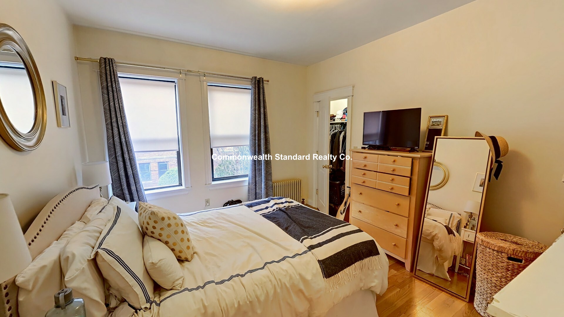 2 bed, 1 bath apartment for rent at 76 Quint Ave Unit 5, Allston — photo 8 of 10