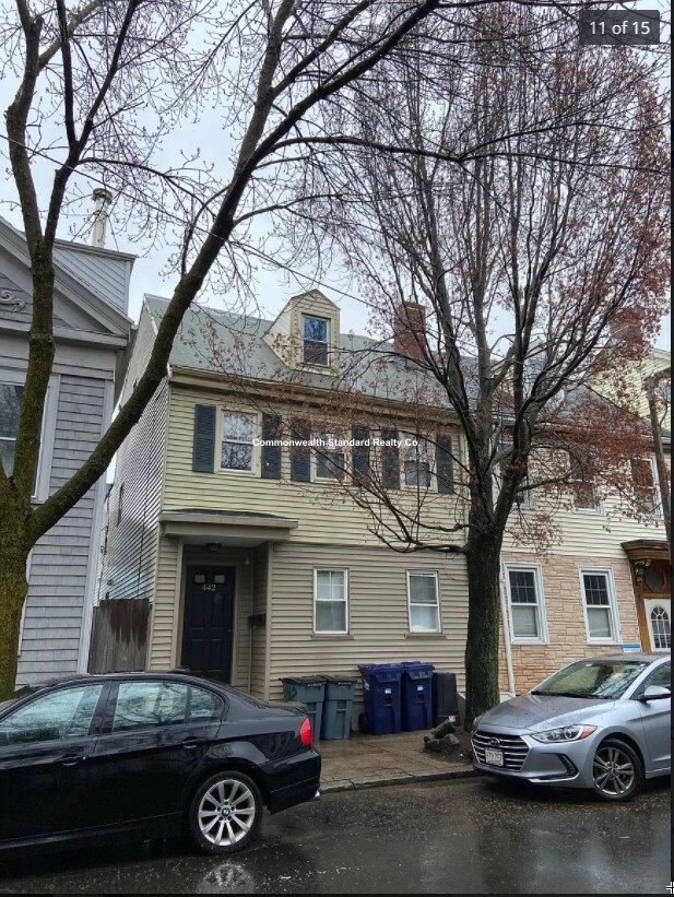5 bed, 2 bath apartment for rent at 442 West 4th St Unit 2, South Boston — photo 12 of 14