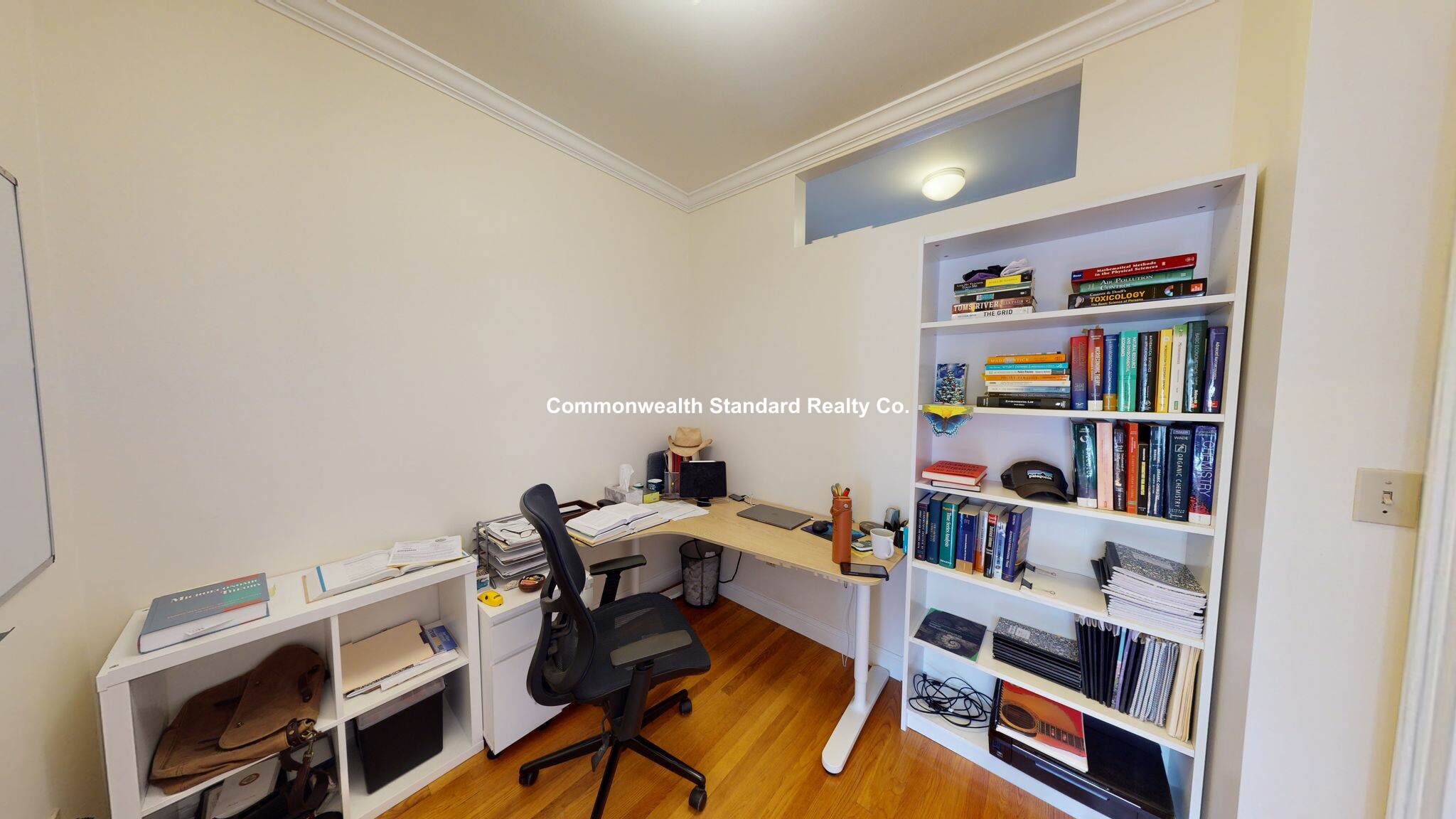 4 Park Vale Ave, Allston