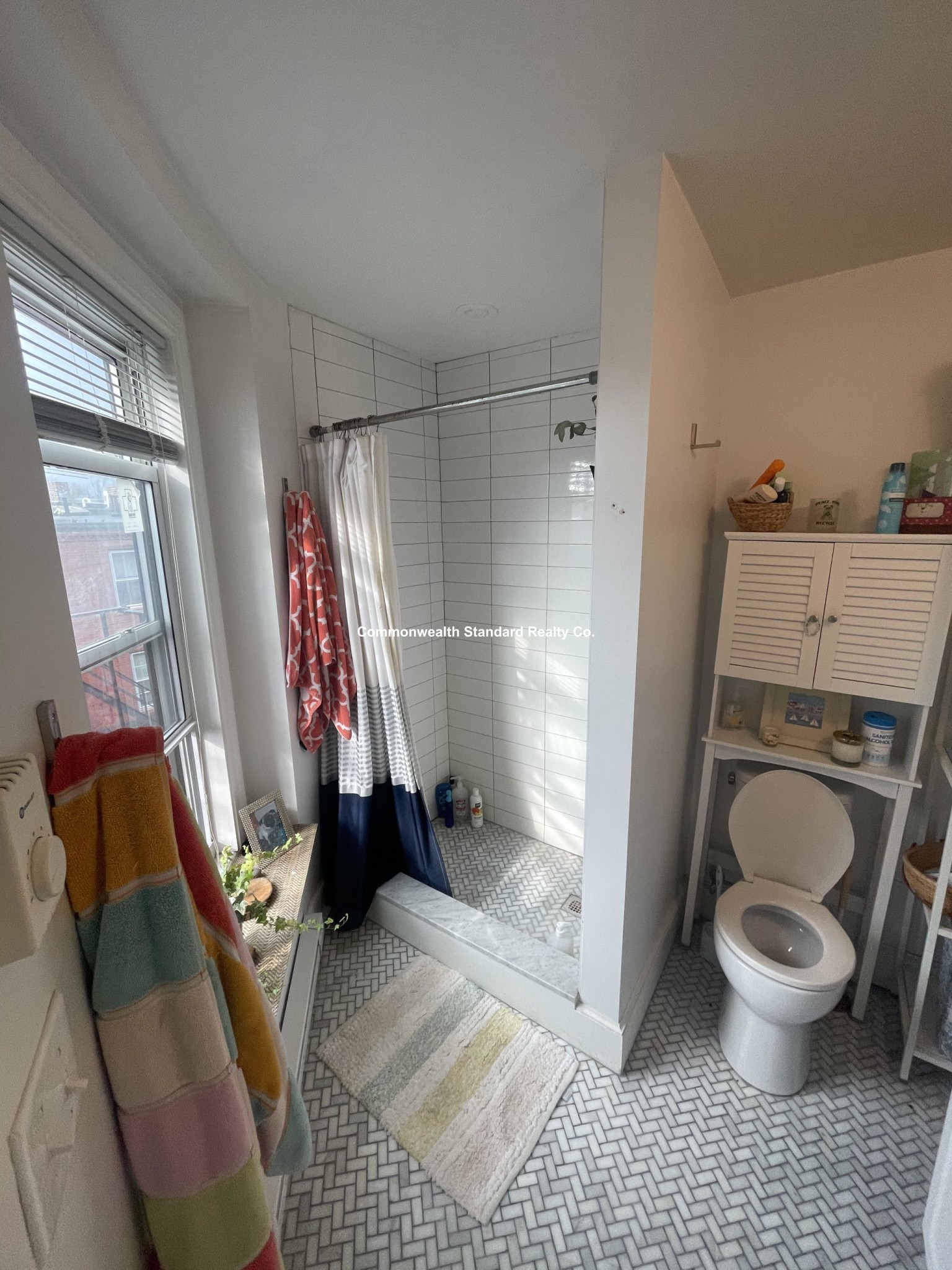 1 bed, 1 bath apartment for rent at 45 Carlton St Unit 4, Longwood — photo 3 of 12