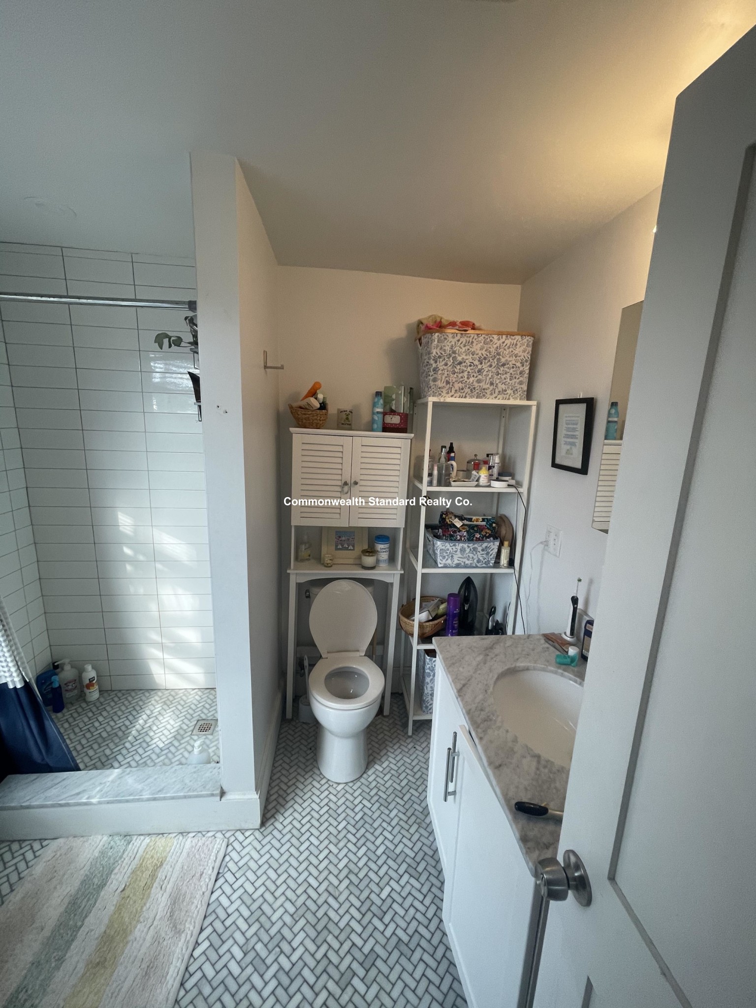 1 bed, 1 bath apartment for rent at 45 Carlton St Unit 4, Longwood — photo 11 of 12