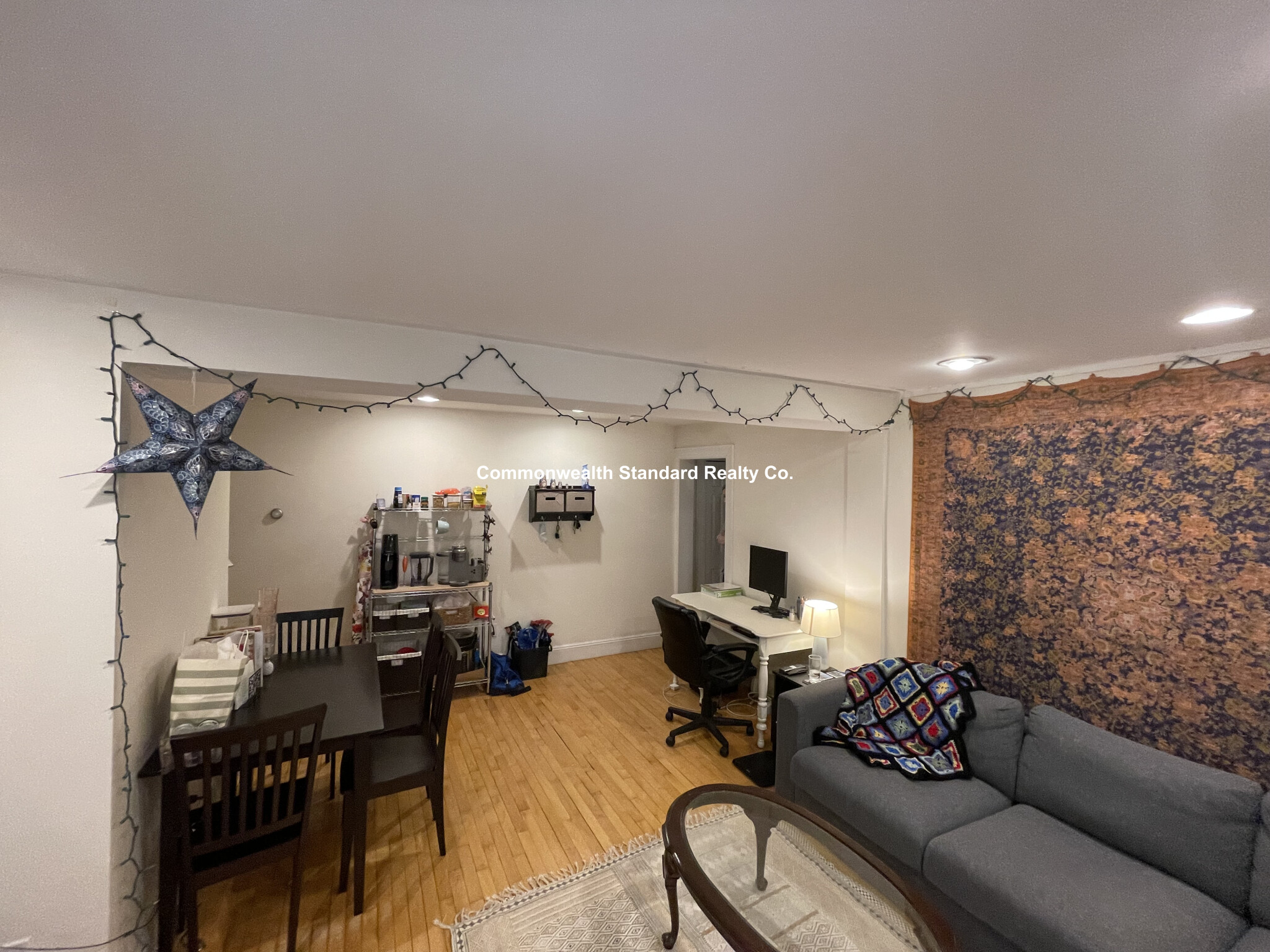 2 bed, 1 bath apartment for rent at 20 Lime St Unit A, Beacon Hill — photo 2 of 32