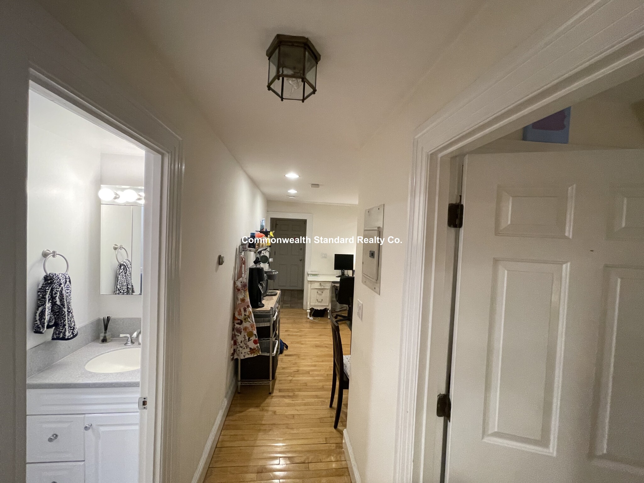 2 bed, 1 bath apartment for rent at 20 Lime St Unit A, Beacon Hill — photo 6 of 32
