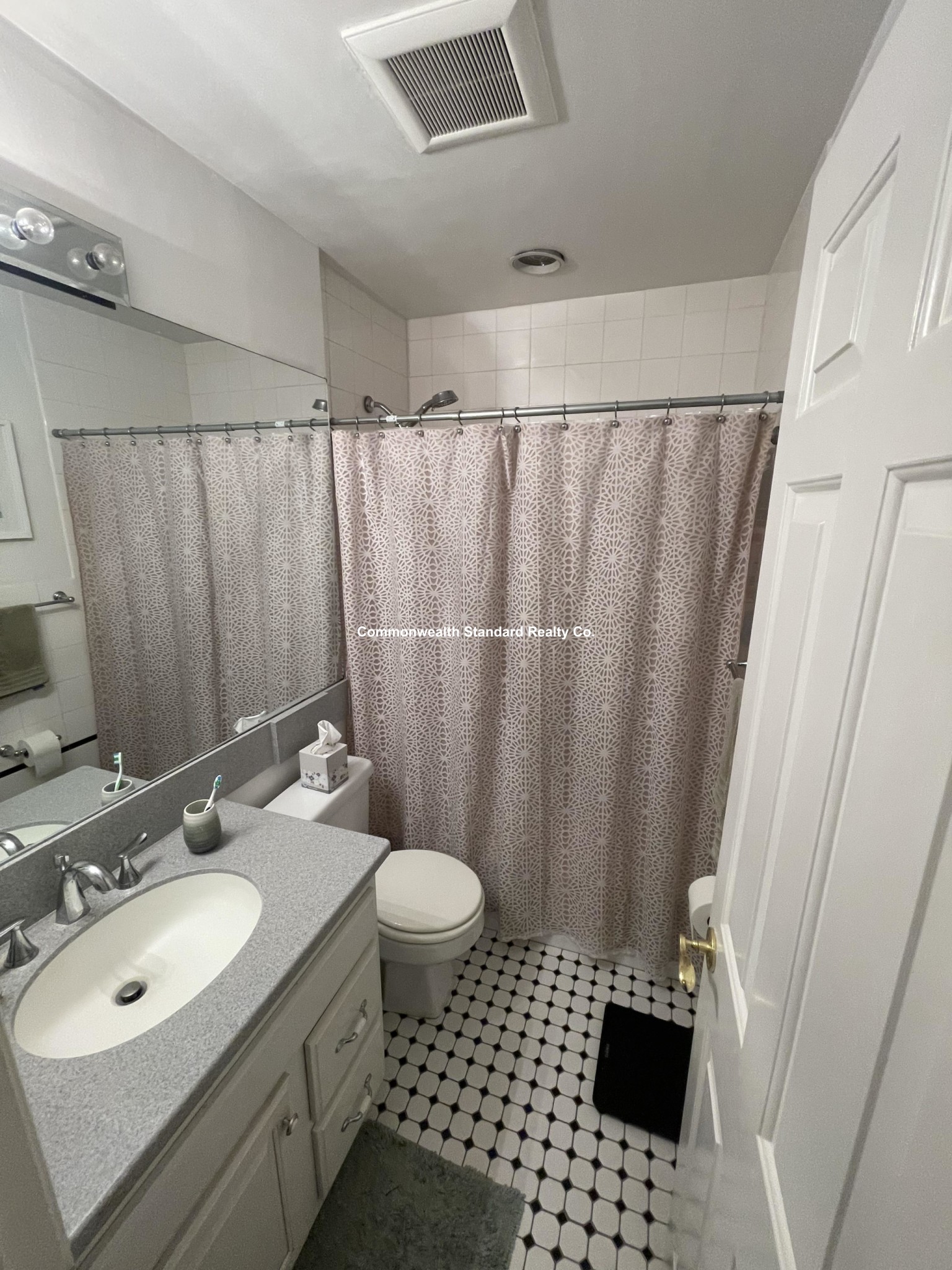 1 bed, 1 bath apartment for rent at 20 Lime St Unit 33, Beacon Hill — photo 18 of 26