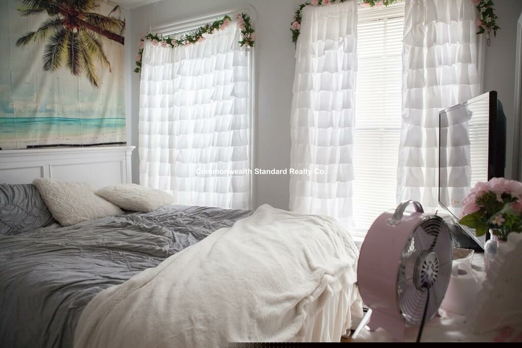 3 bed, 1 bath apartment for rent at 17 Irving St Unit 7, Beacon Hill