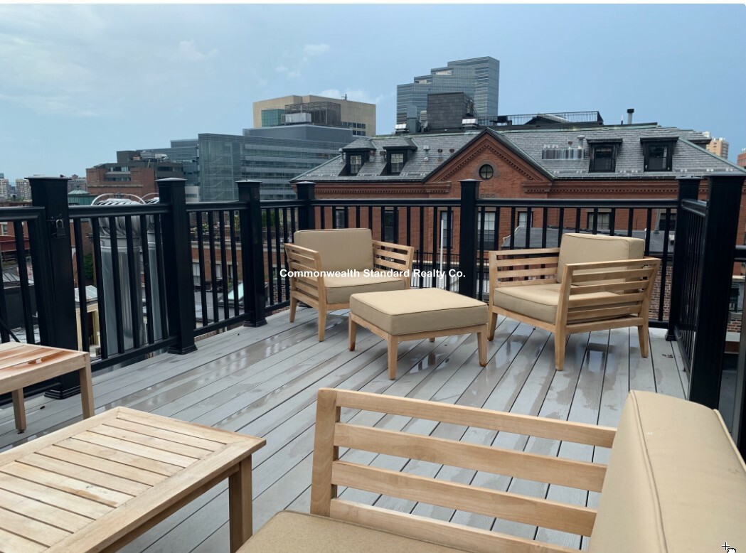 33 Anderson, Beacon Hill