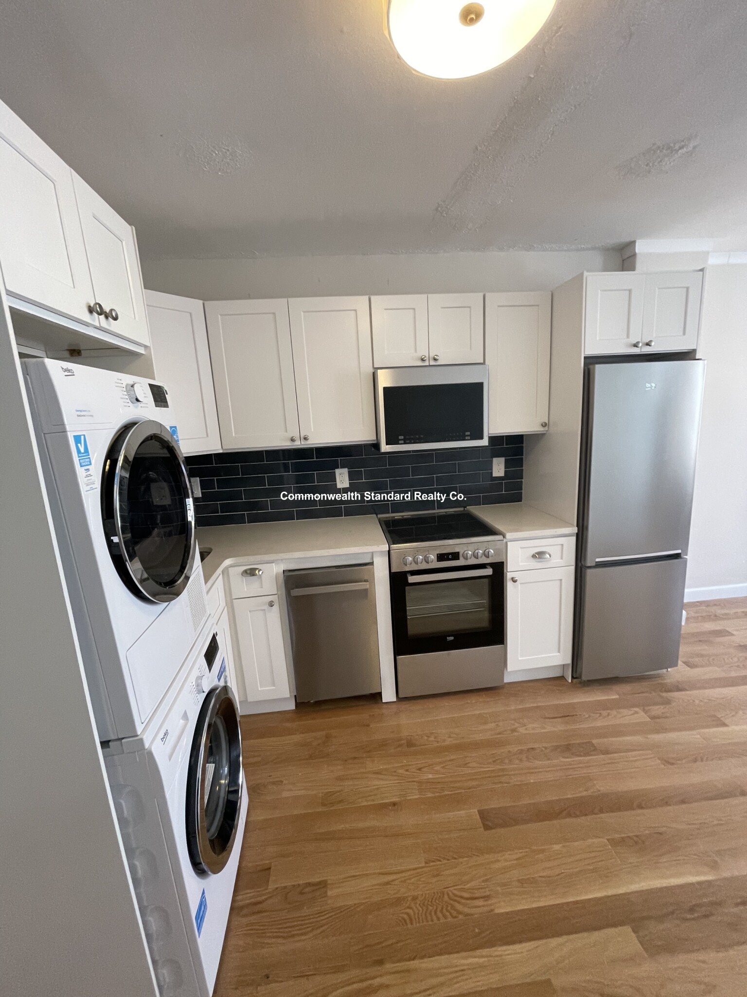 2 bed, 1 bath apartment for rent at 35 Grove St Unit 9, Beacon Hill — photo 4 of 17