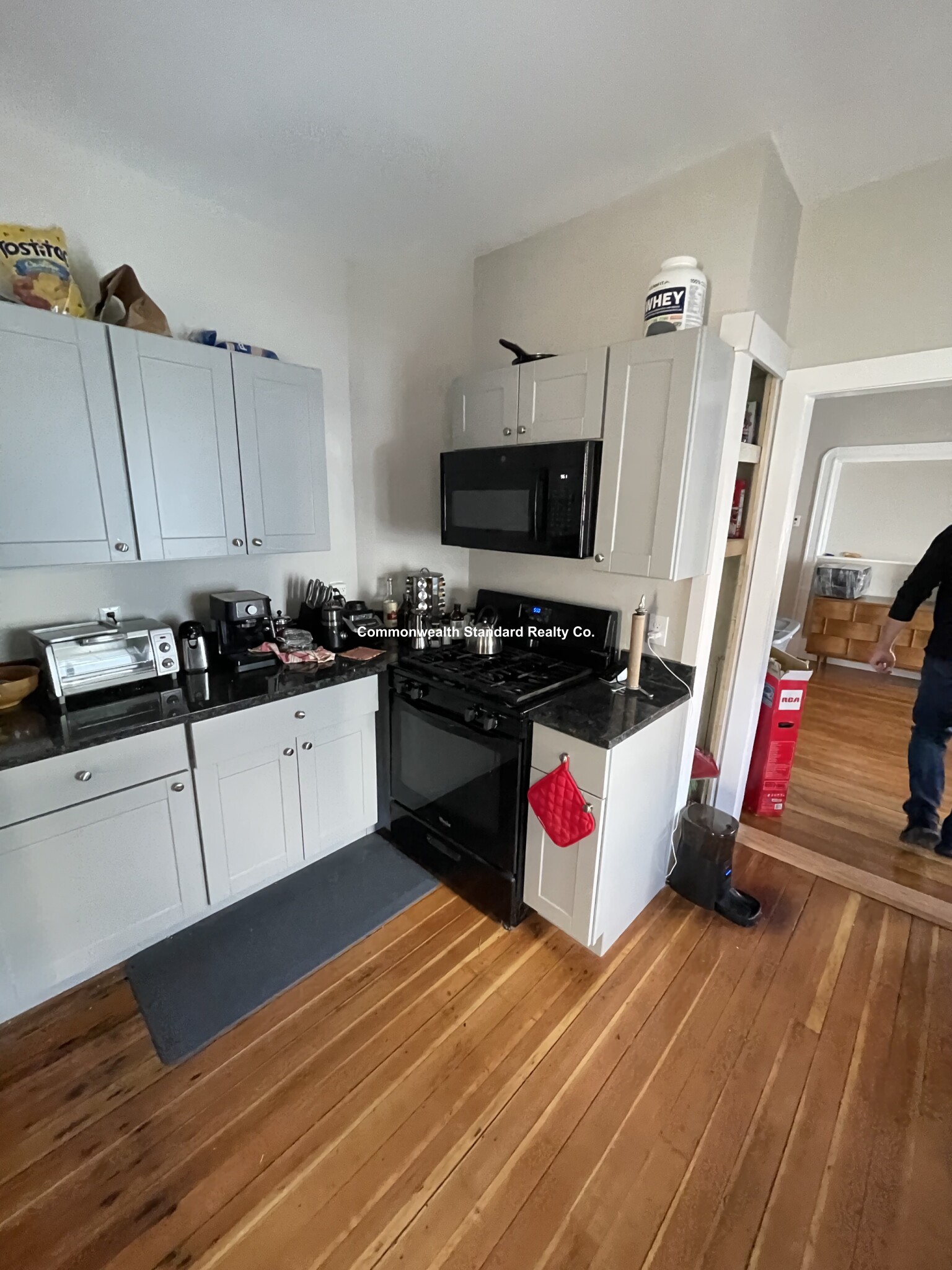 3 bed, 2 bath apartment for rent at 58 Elm St Unit 1, Porter Square — photo 11 of 18