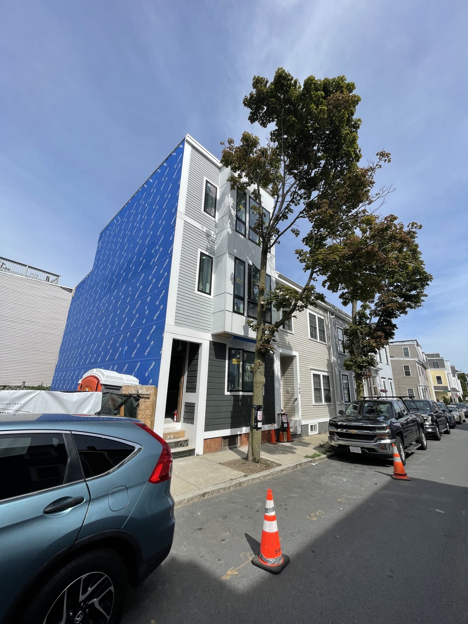 4 bed, 2.5 bath apartment for rent at 138 West Unit 8th, South Boston — photo 3 of 6