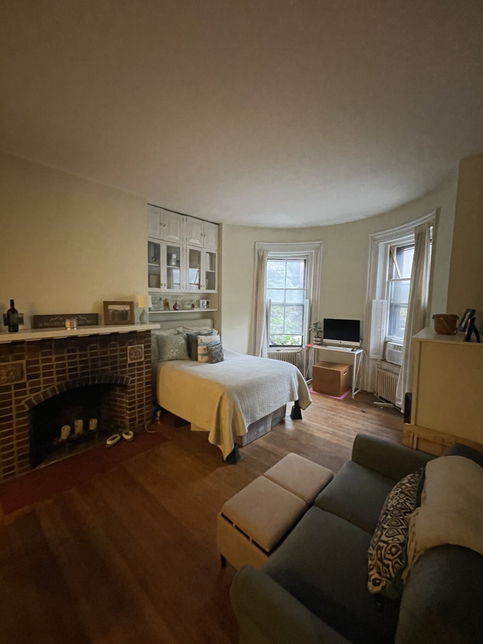 Studio bed, 1 bath apartment for rent at 8 Brimmer St Unit 1A, Beacon Hill — photo 13 of 14
