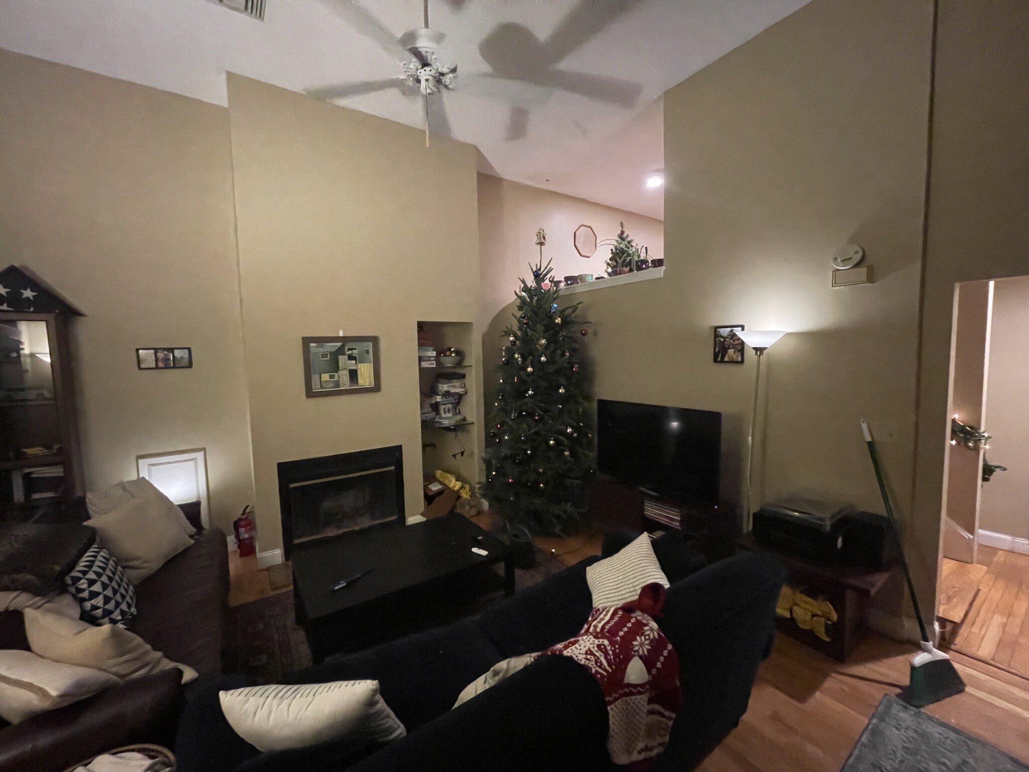 85 Brainerd Rd, Brighton