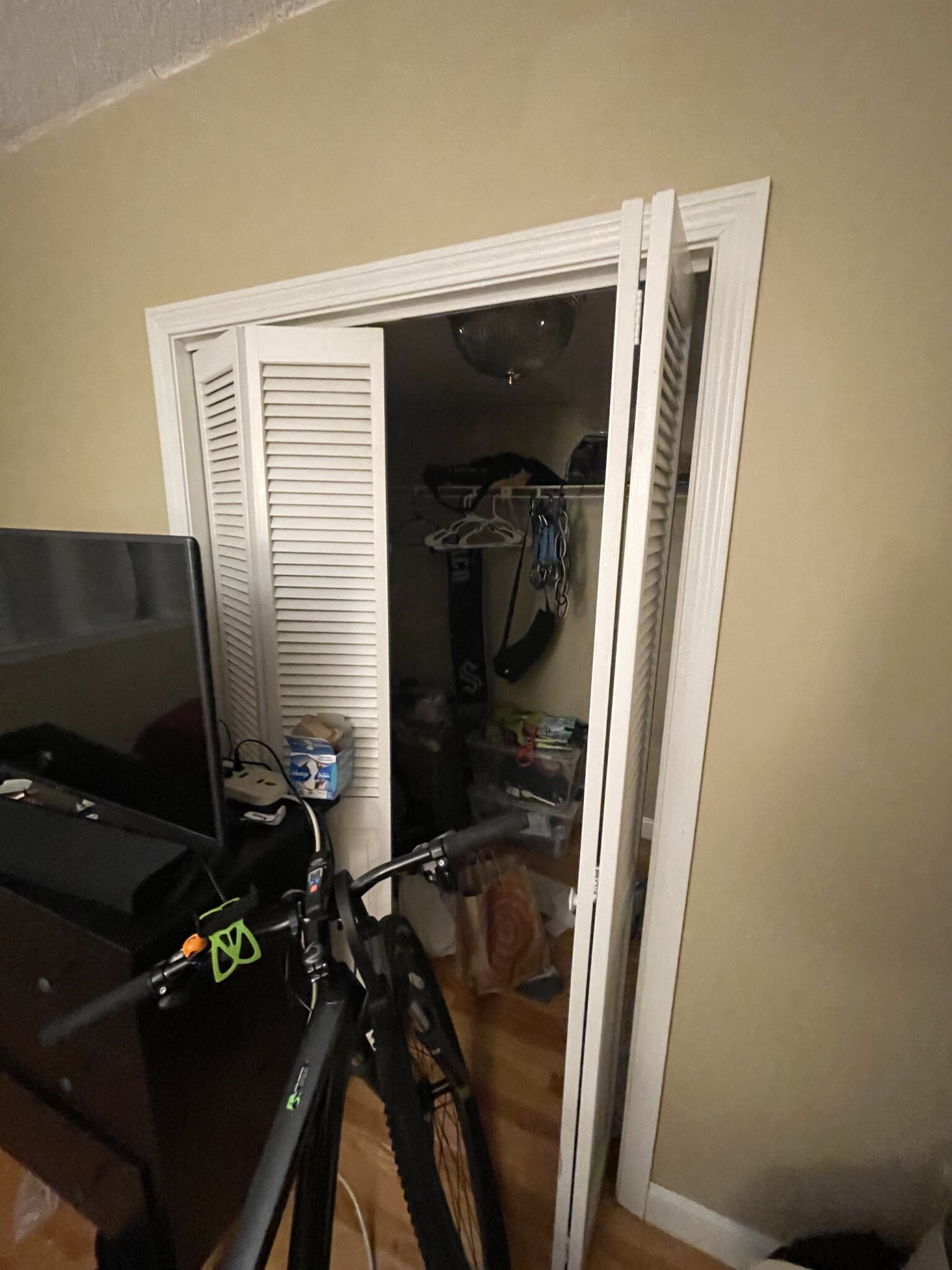 85 Brainerd Rd, Brighton