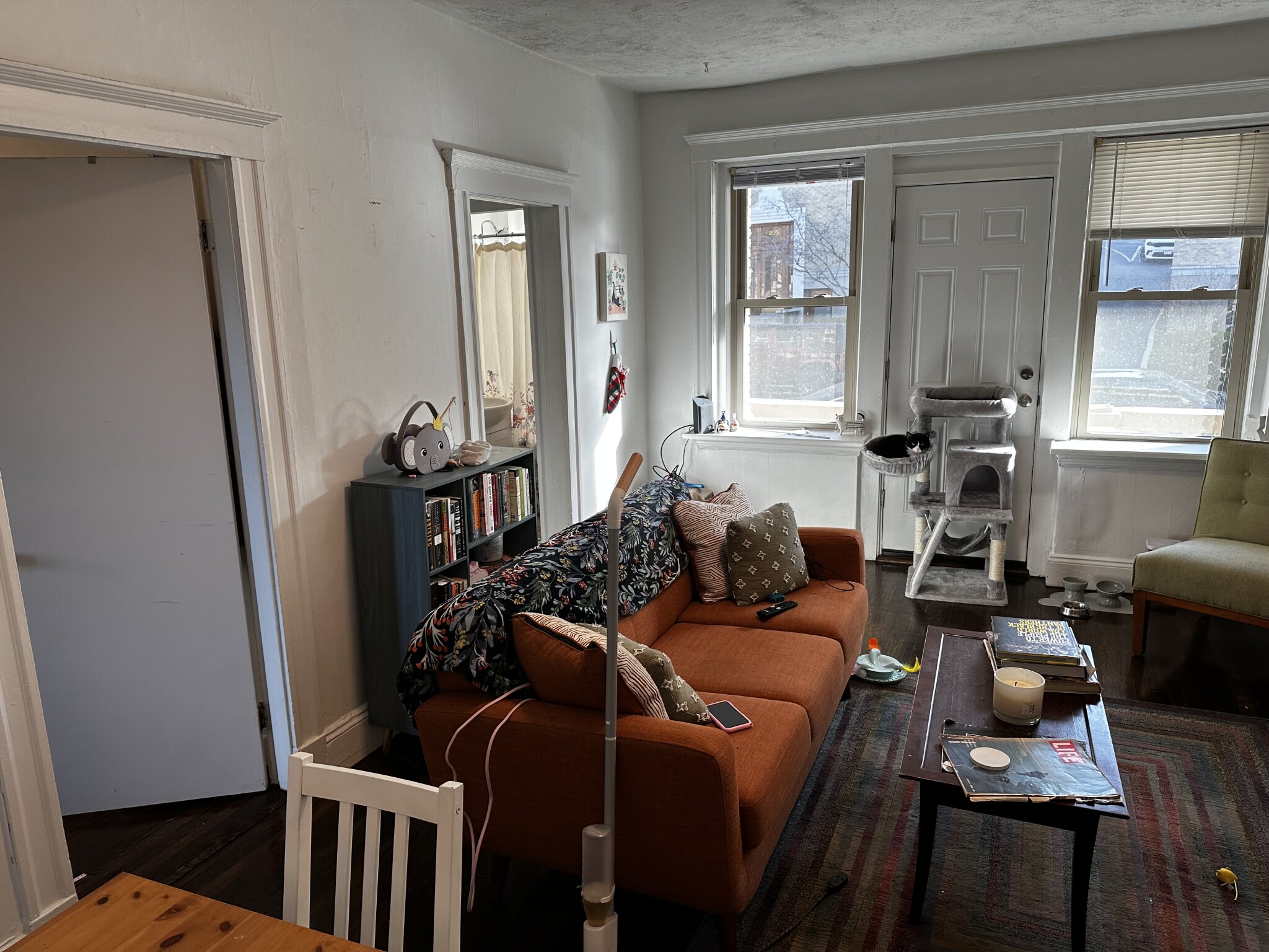 2 bed, 1 bath apartment for rent at 130 Brainerd Rd Unit 14, Allston — photo 3 of 26