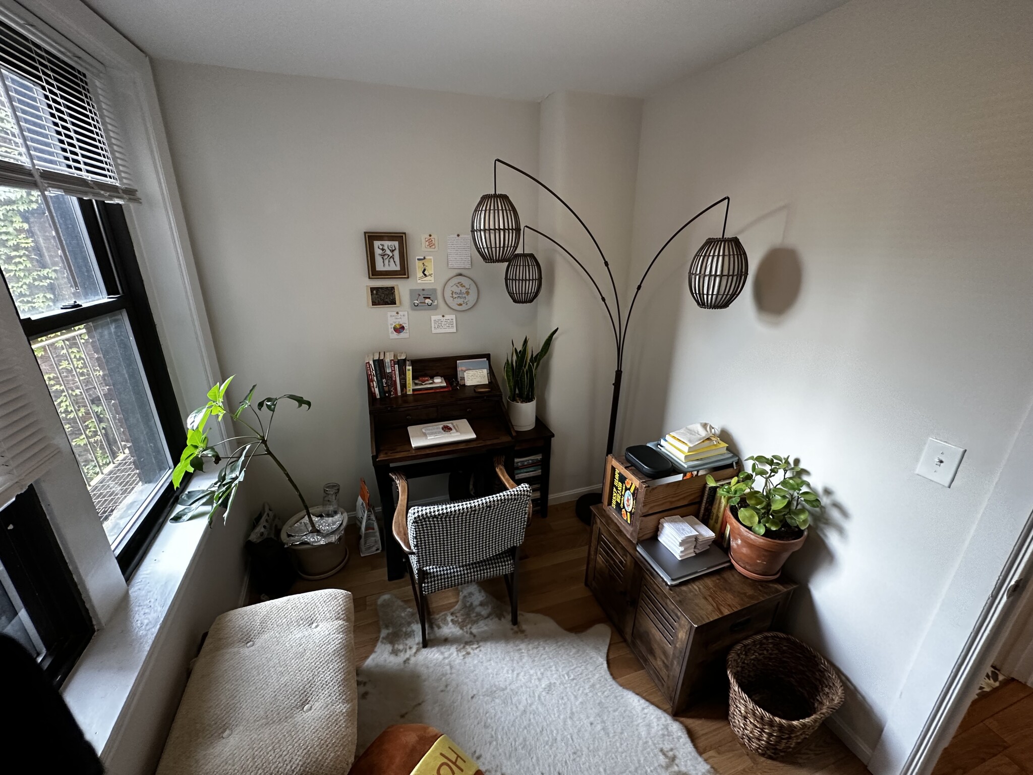 2 bed, 1 bath apartment for rent at 35 Grove St Unit 5, Beacon Hill — photo 8 of 8