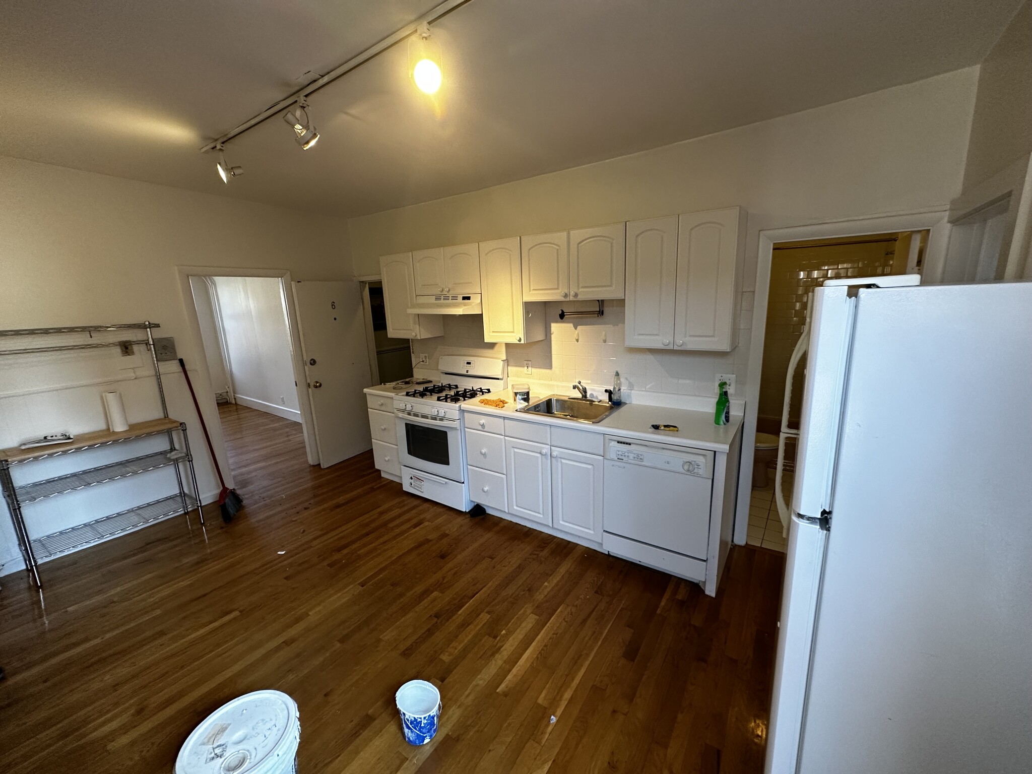 17 Irving, Beacon Hill