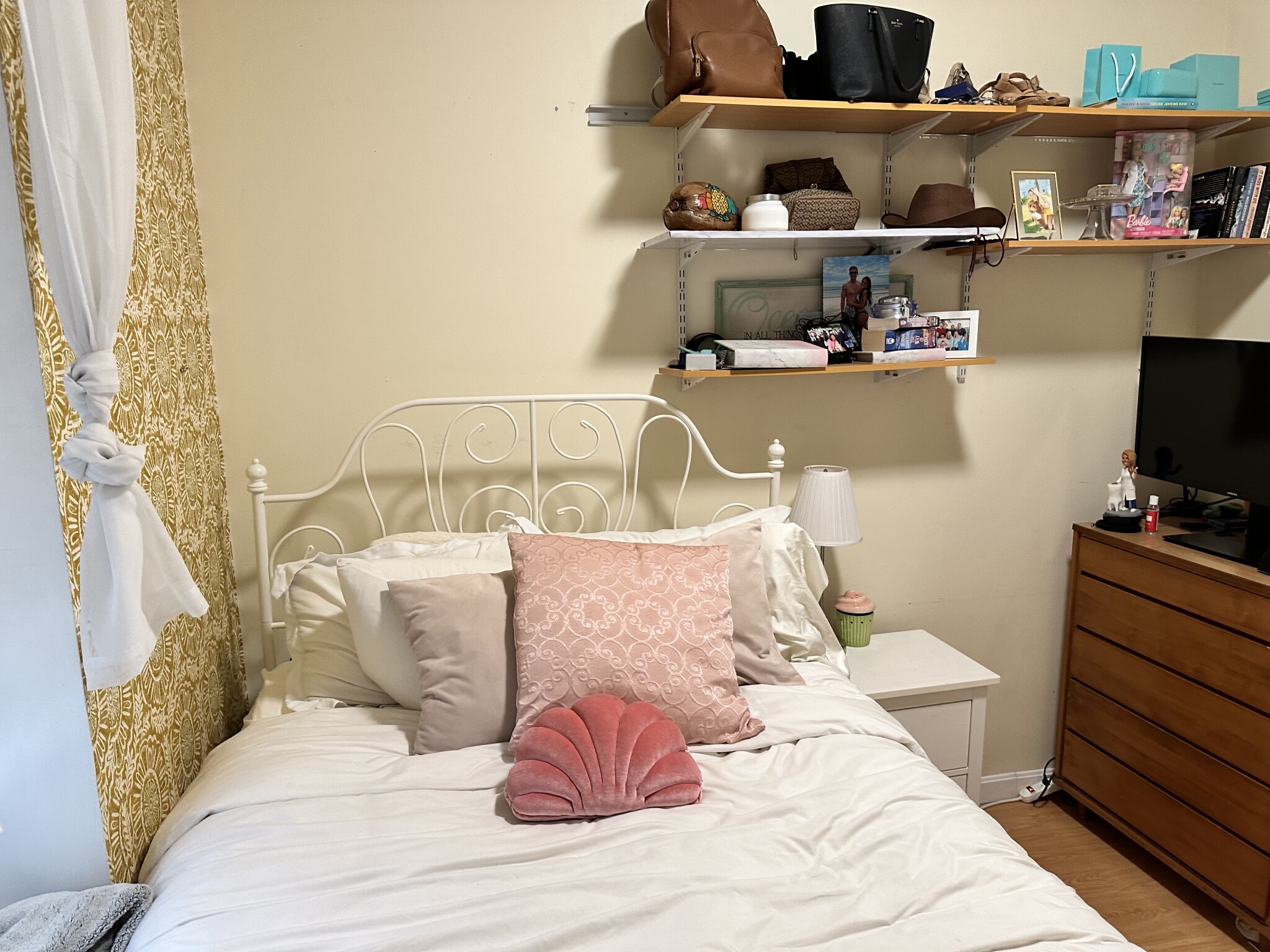 1 bed, 1 bath apartment for rent at 30 East Concord St Unit 5, South End — photo 9 of 16