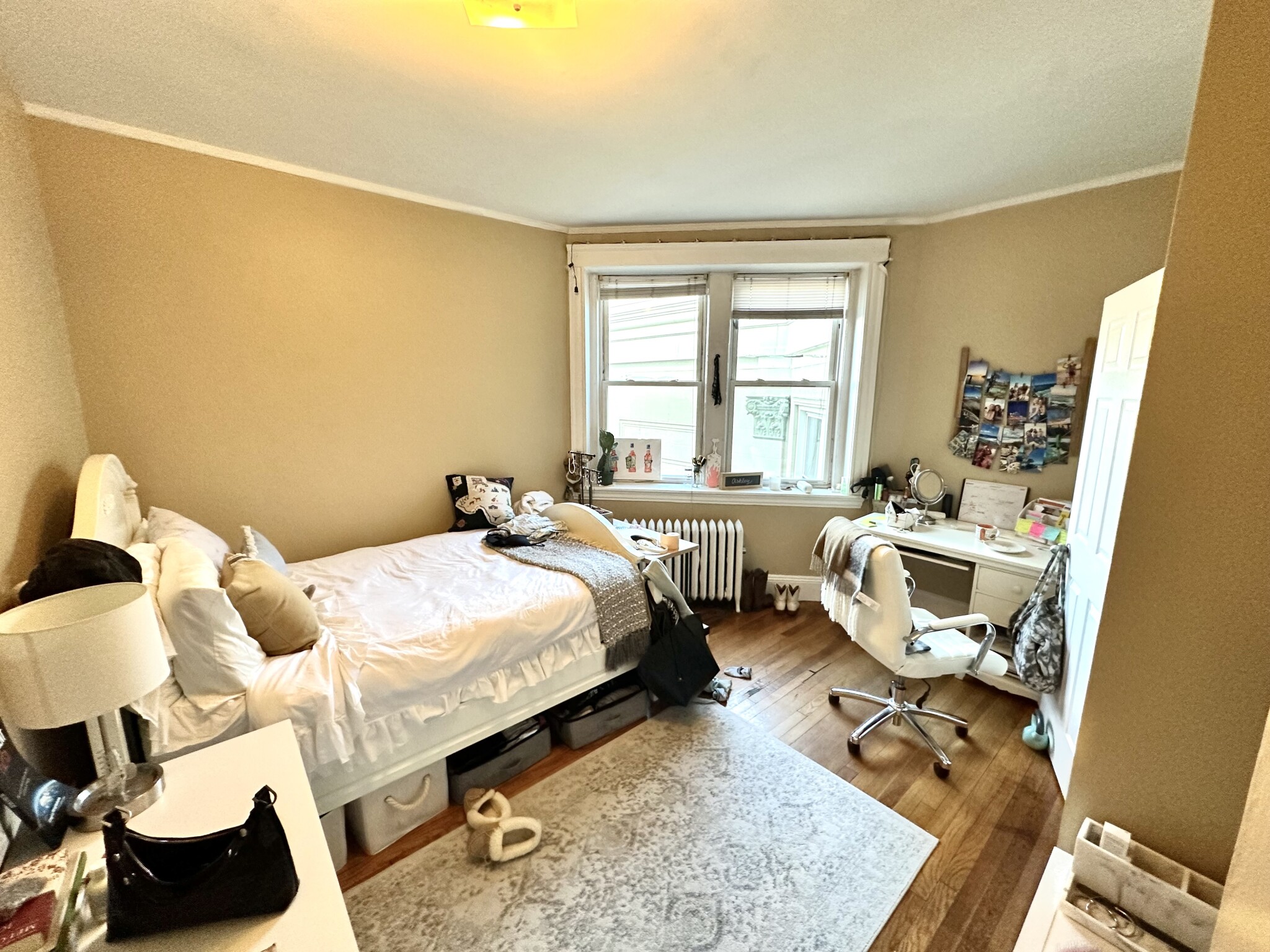 3 bed, 1 bath apartment for rent at 74 Egmont St Unit 5, Coolidge Corner — photo 2 of 15