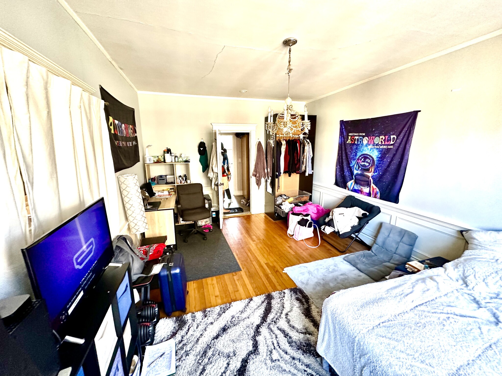 5 bed, 2 bath apartment for rent at 215 Saint Paul St Unit 3, Coolidge Corner — photo 22 of 26