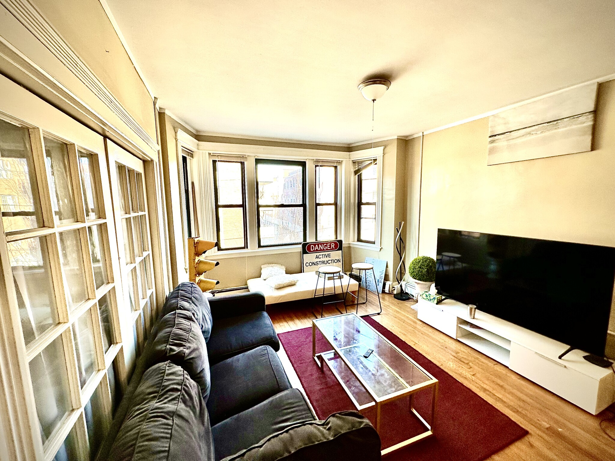 5 bed, 2 bath apartment for rent at 215 Saint Paul St Unit 3, Coolidge Corner — photo 10 of 26