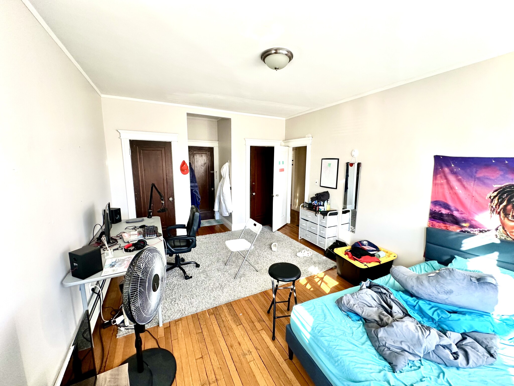5 bed, 2 bath apartment for rent at 215 Saint Paul St Unit 3, Coolidge Corner — photo 19 of 26
