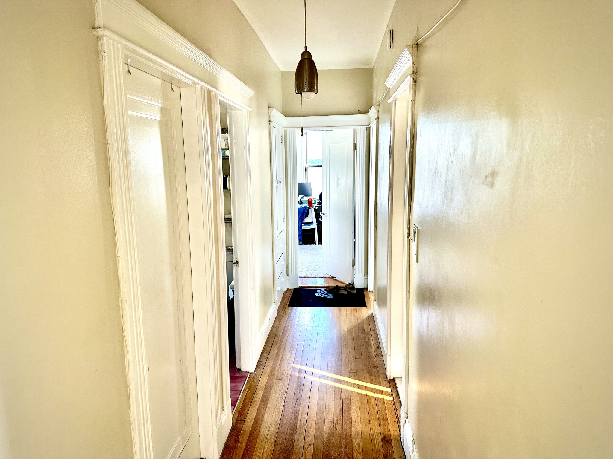 5 bed, 2 bath apartment for rent at 215 Saint Paul St Unit 3, Coolidge Corner — photo 17 of 26