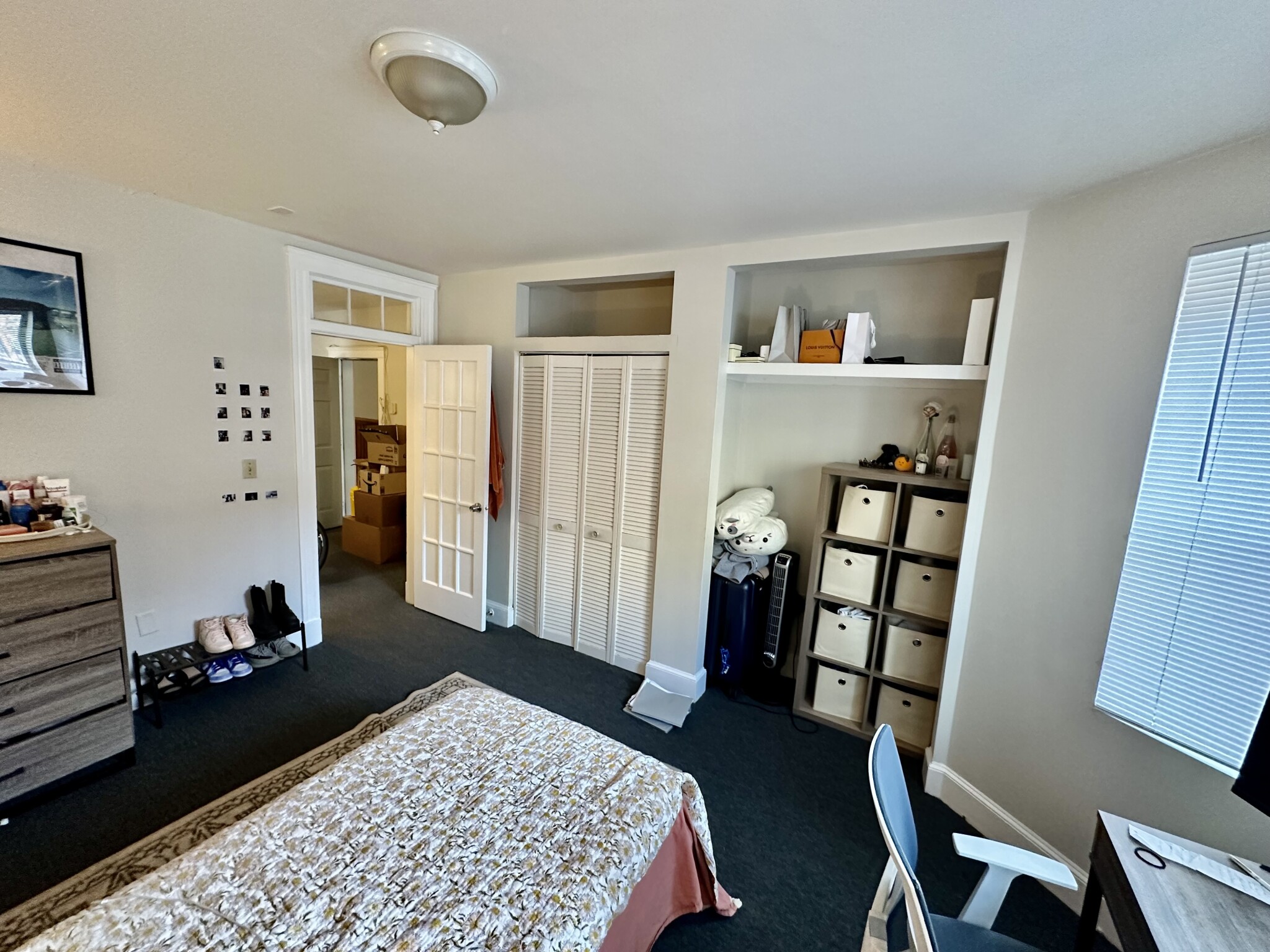 1 split bed, 1 bath apartment for rent at 829 Beacon Unit 1B, Fenway — photo 10 of 12