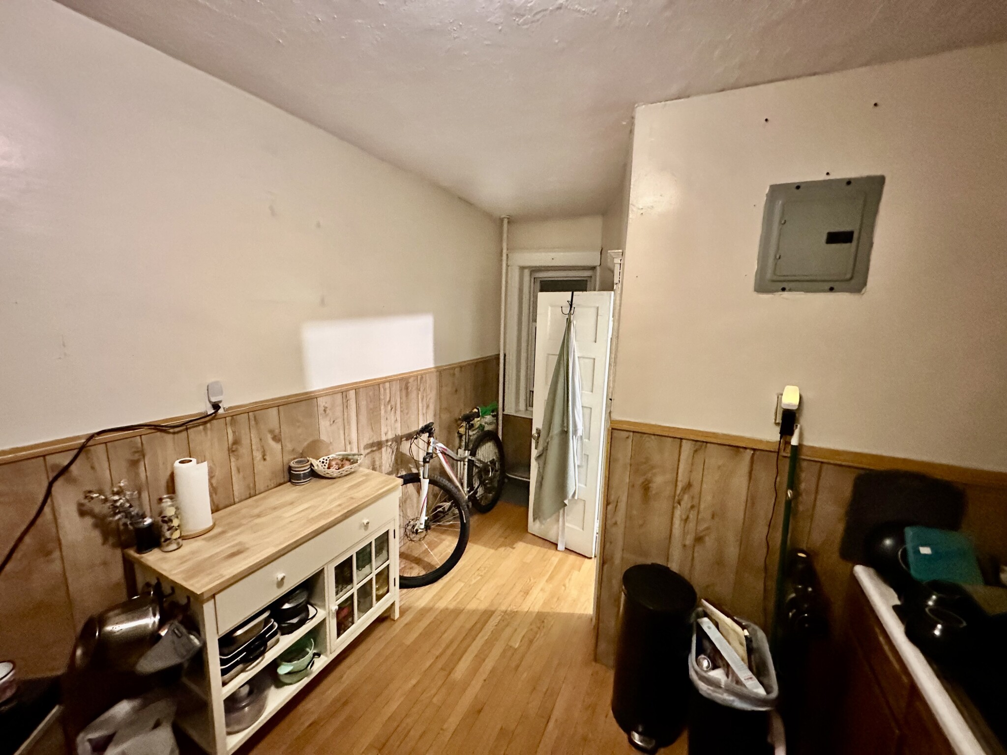 28 Myrtle, Beacon Hill