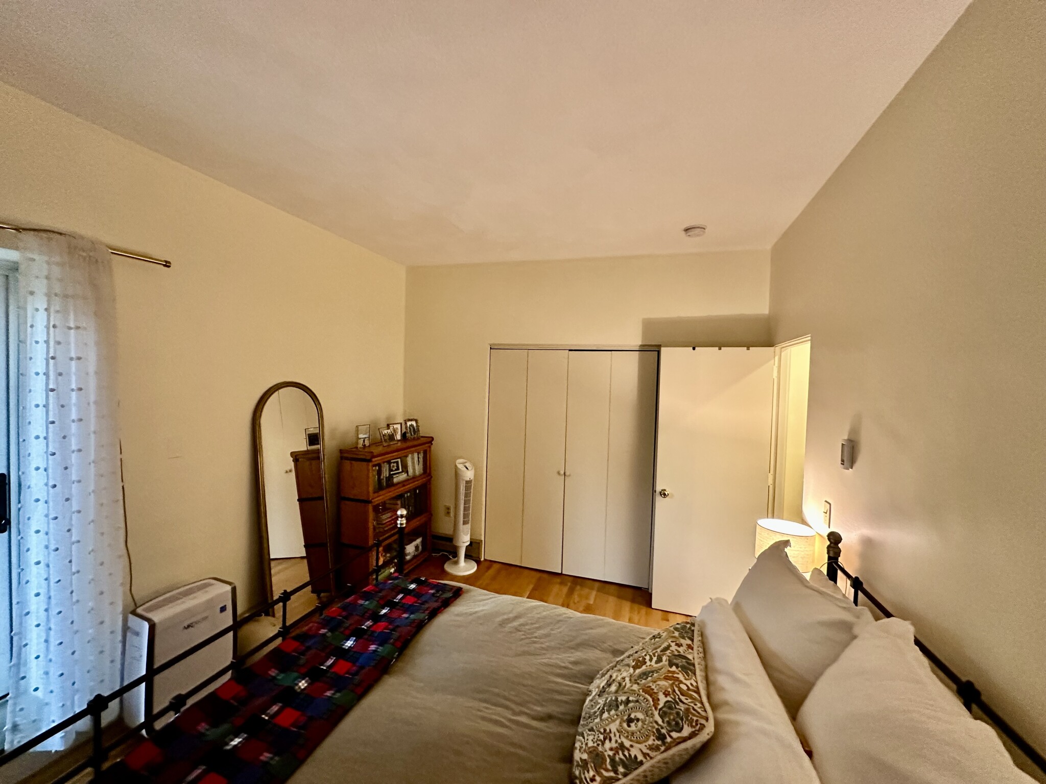 3 Worcester Sq, South End