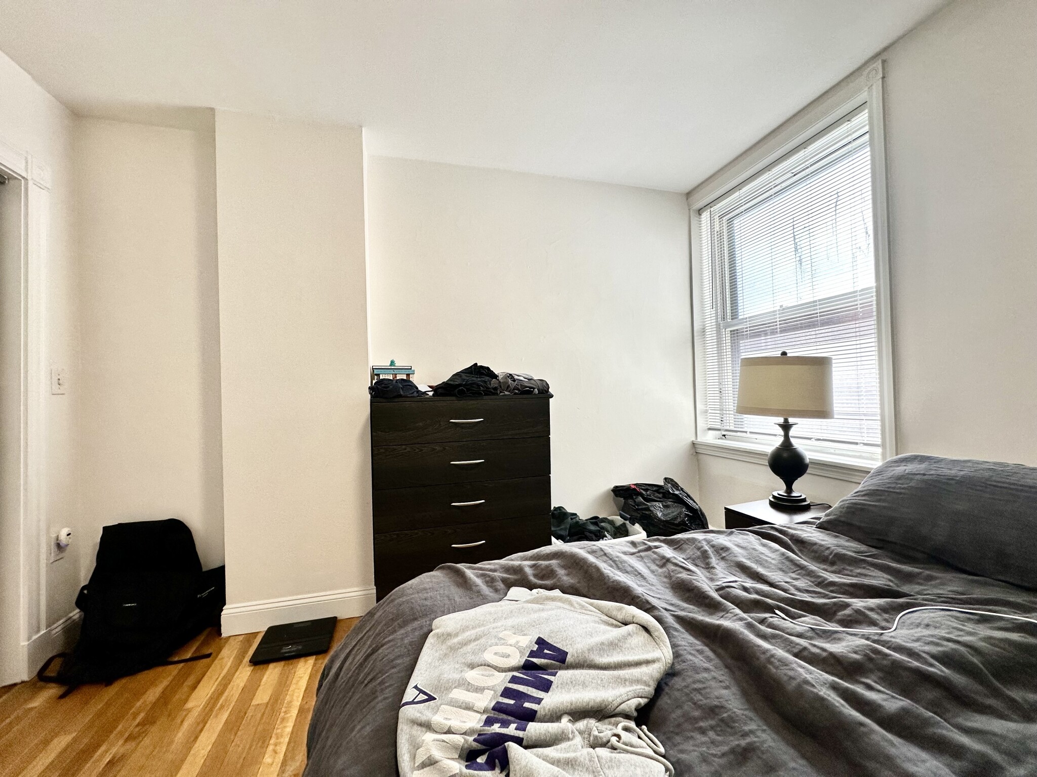 1 bed, 1 bath apartment for rent at 92 West Cedar St Unit 5F, Beacon Hill — photo 8 of 17
