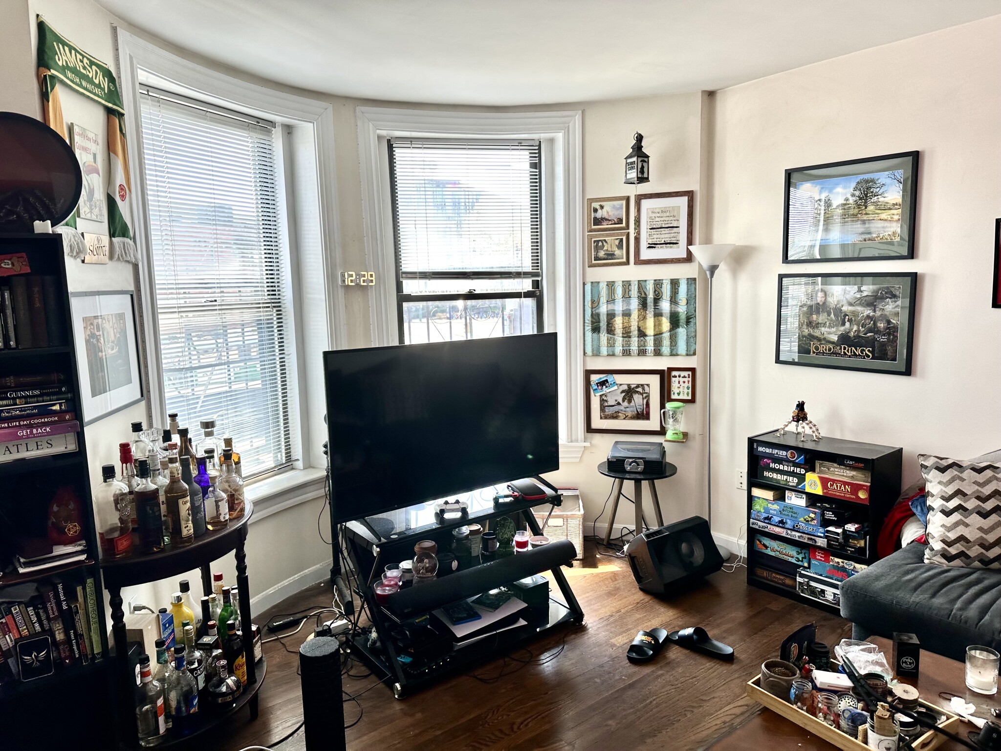 3 bed, 1.5 bath apartment for rent at 1942 Beacon St Unit 2, Brighton — photo 4 of 17