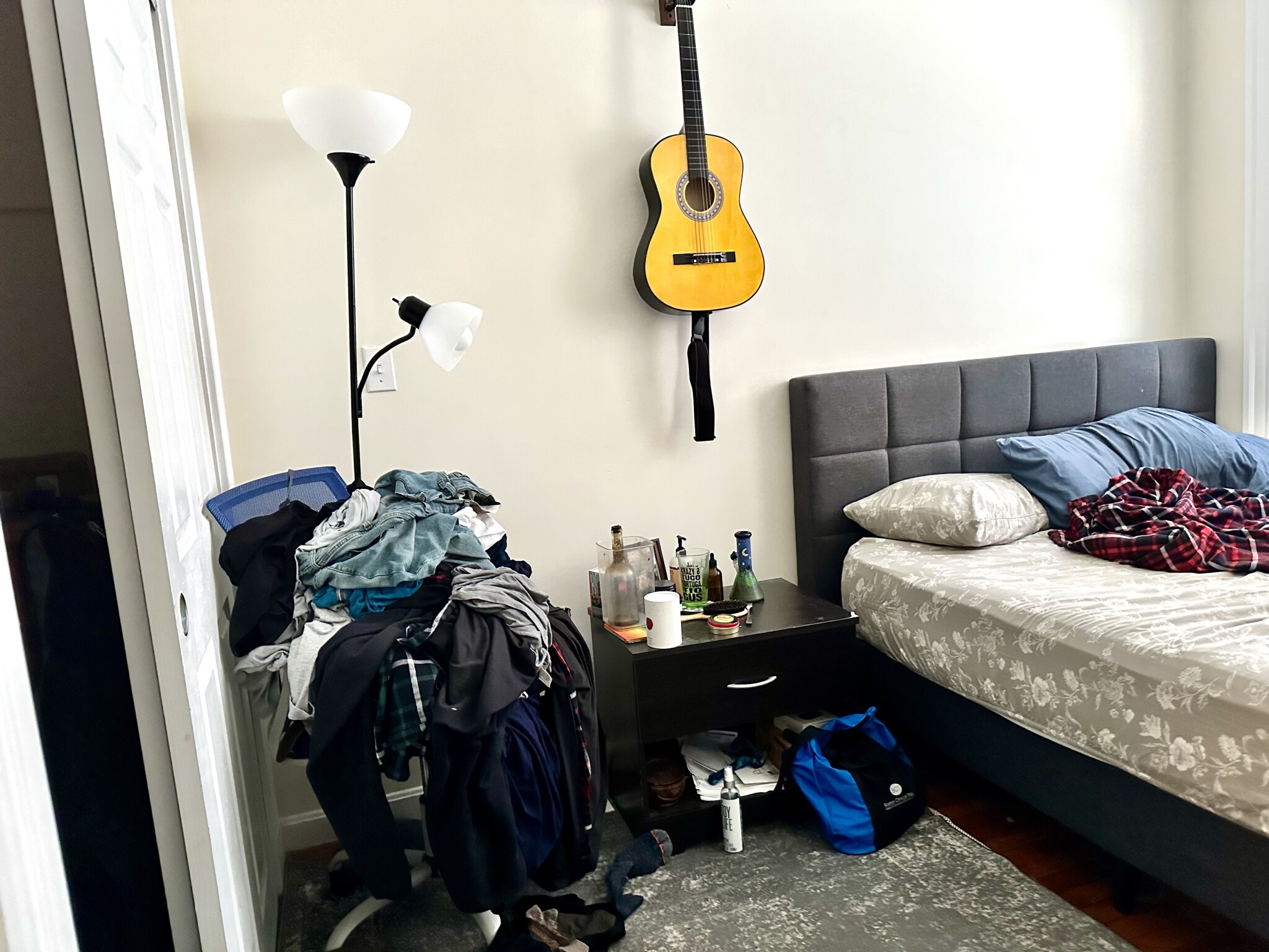 3 bed, 1.5 bath apartment for rent at 1942 Beacon St Unit 2, Brighton — photo 9 of 17