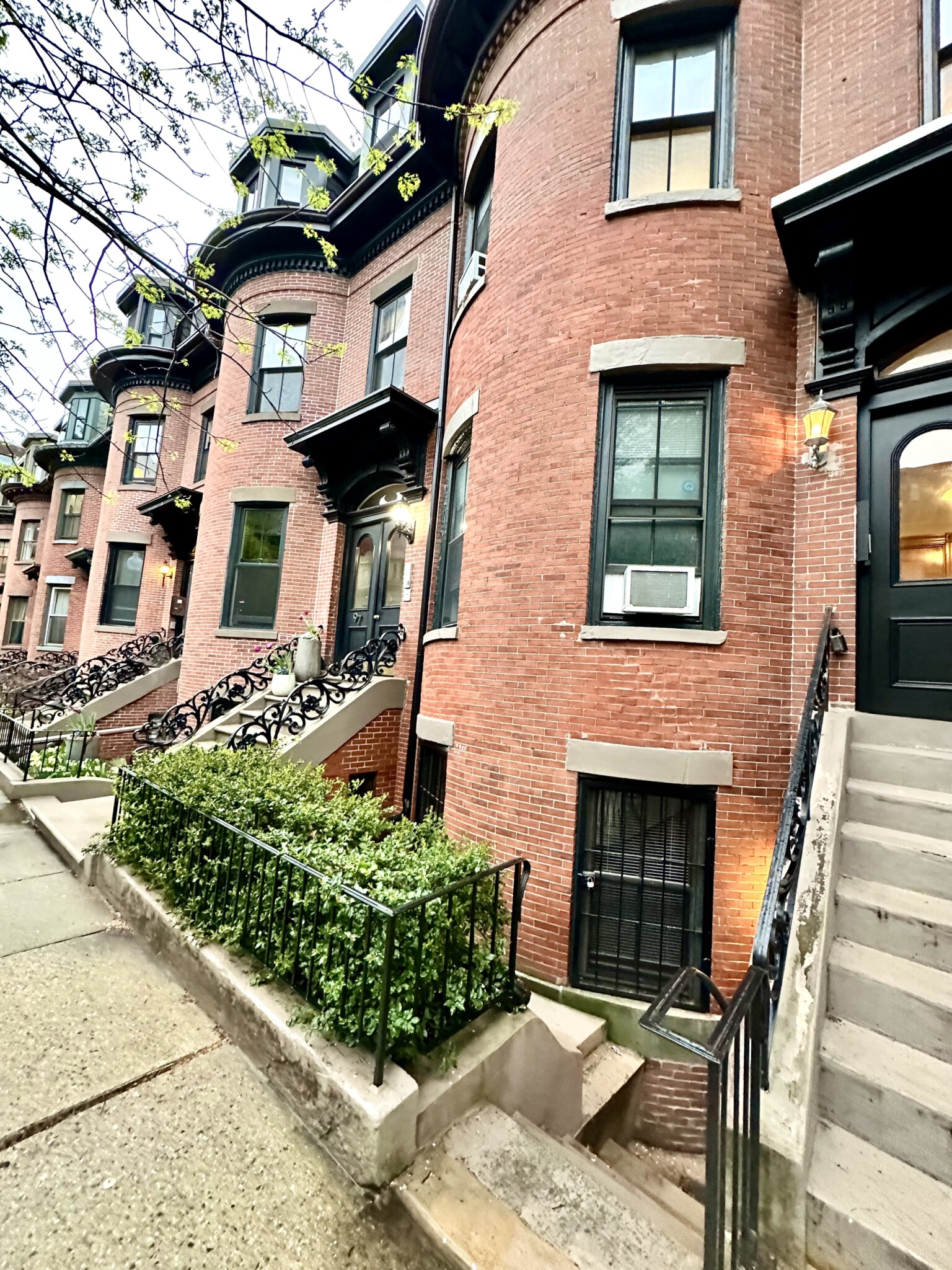 89 East Brookline St, South End