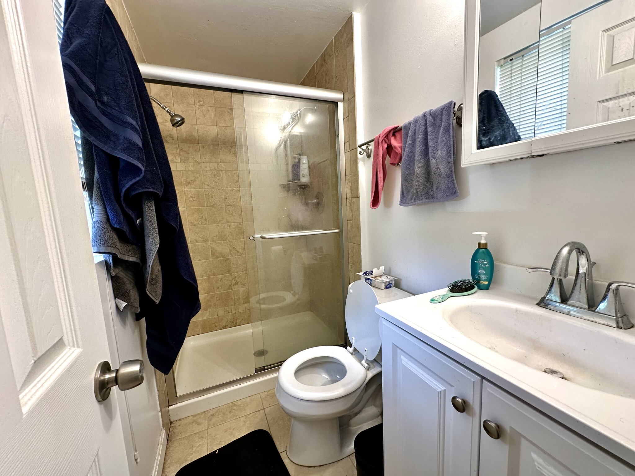 166 Lake Shore, Brighton