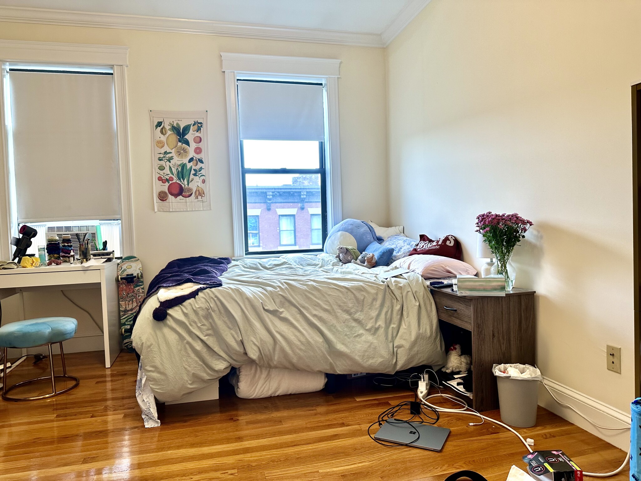 4 bed, 2 bath apartment for rent at 27 Glenville Ave Unit 4, Allston — photo 17 of 23