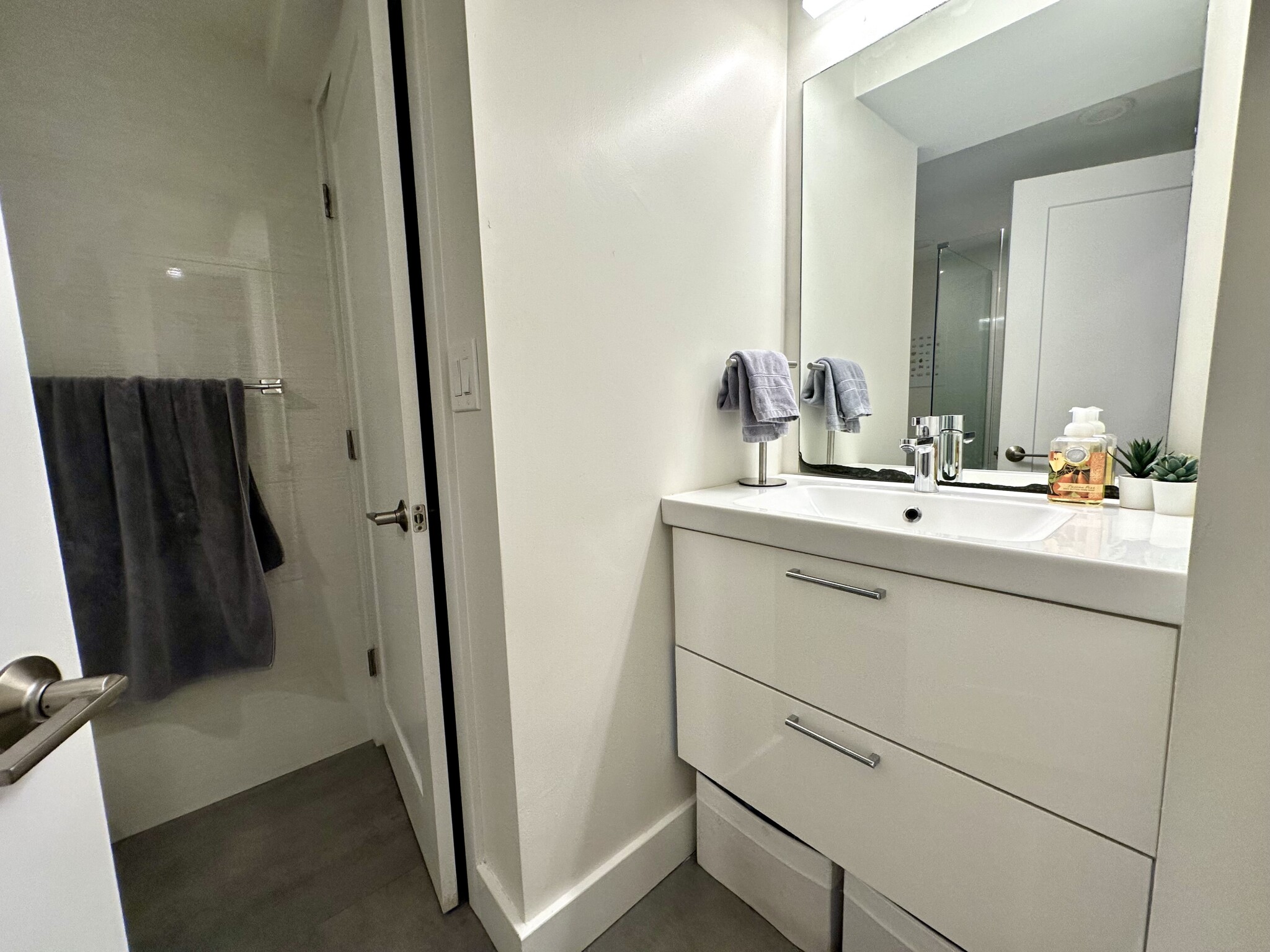 2 bed, 1 bath apartment for rent at 54 Garden St Unit A, Beacon Hill — photo 16 of 16