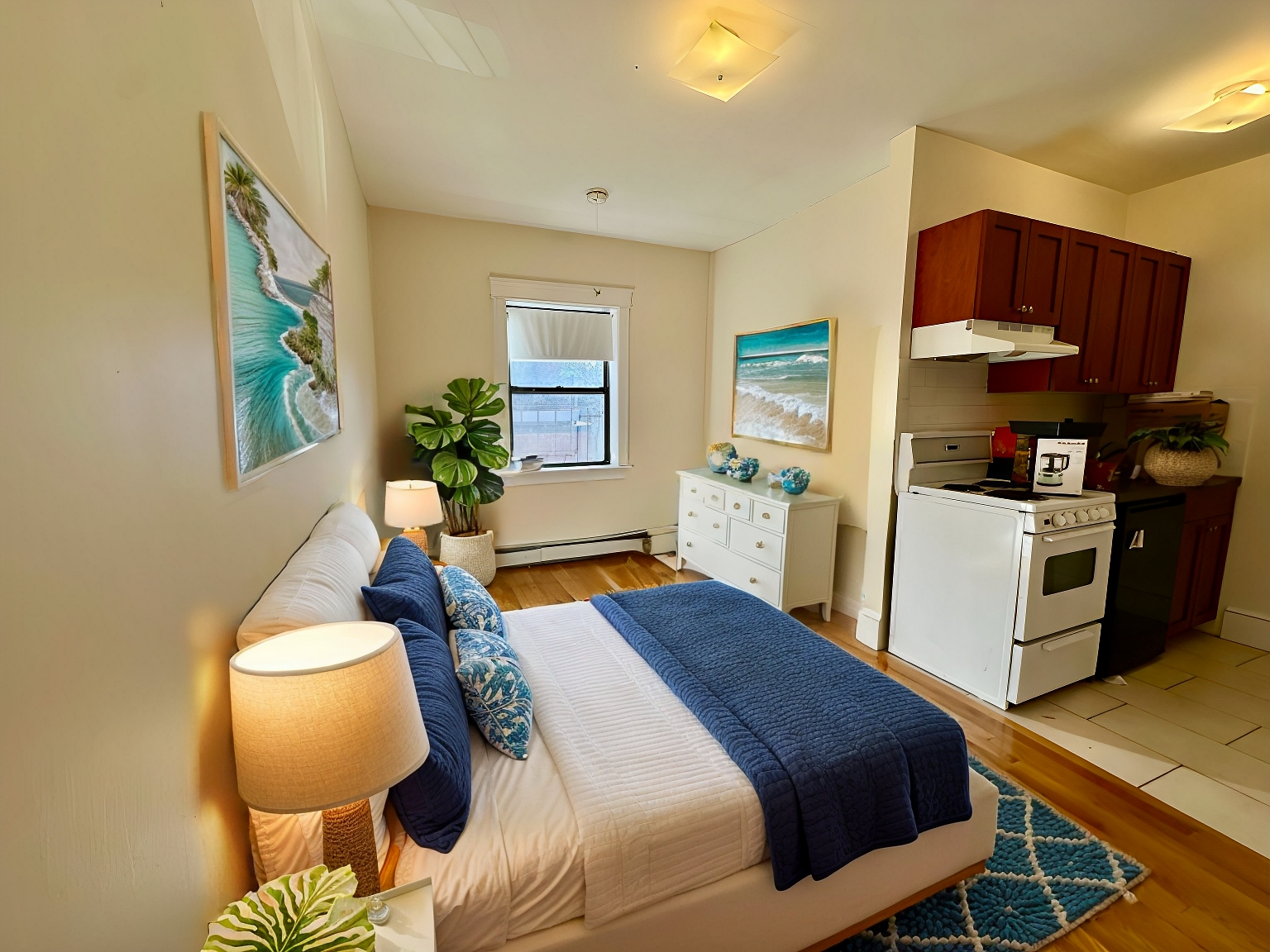 901 Beacon St, Fenway