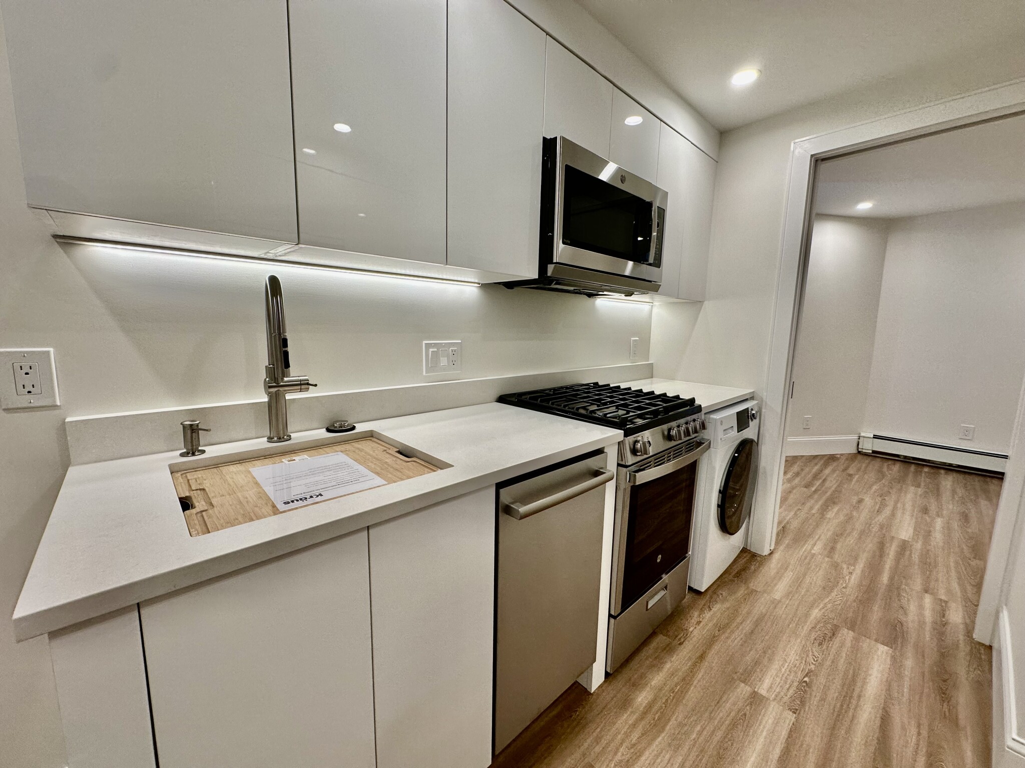 8 Grove, Beacon Hill