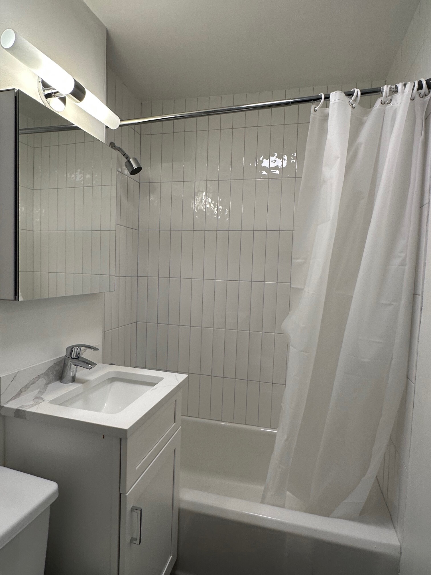 86 Charles, Beacon Hill