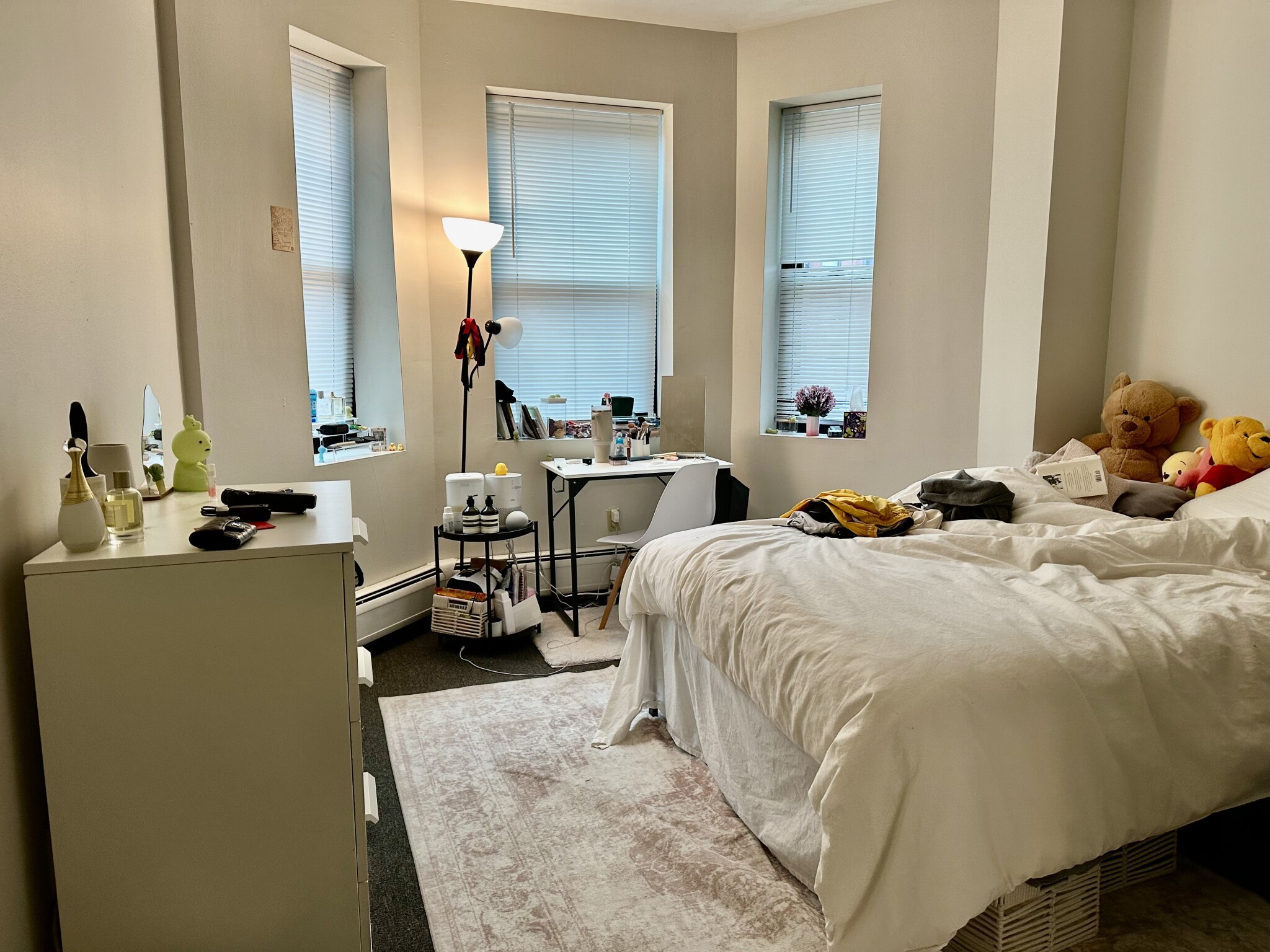 833 Beacon St, Fenway