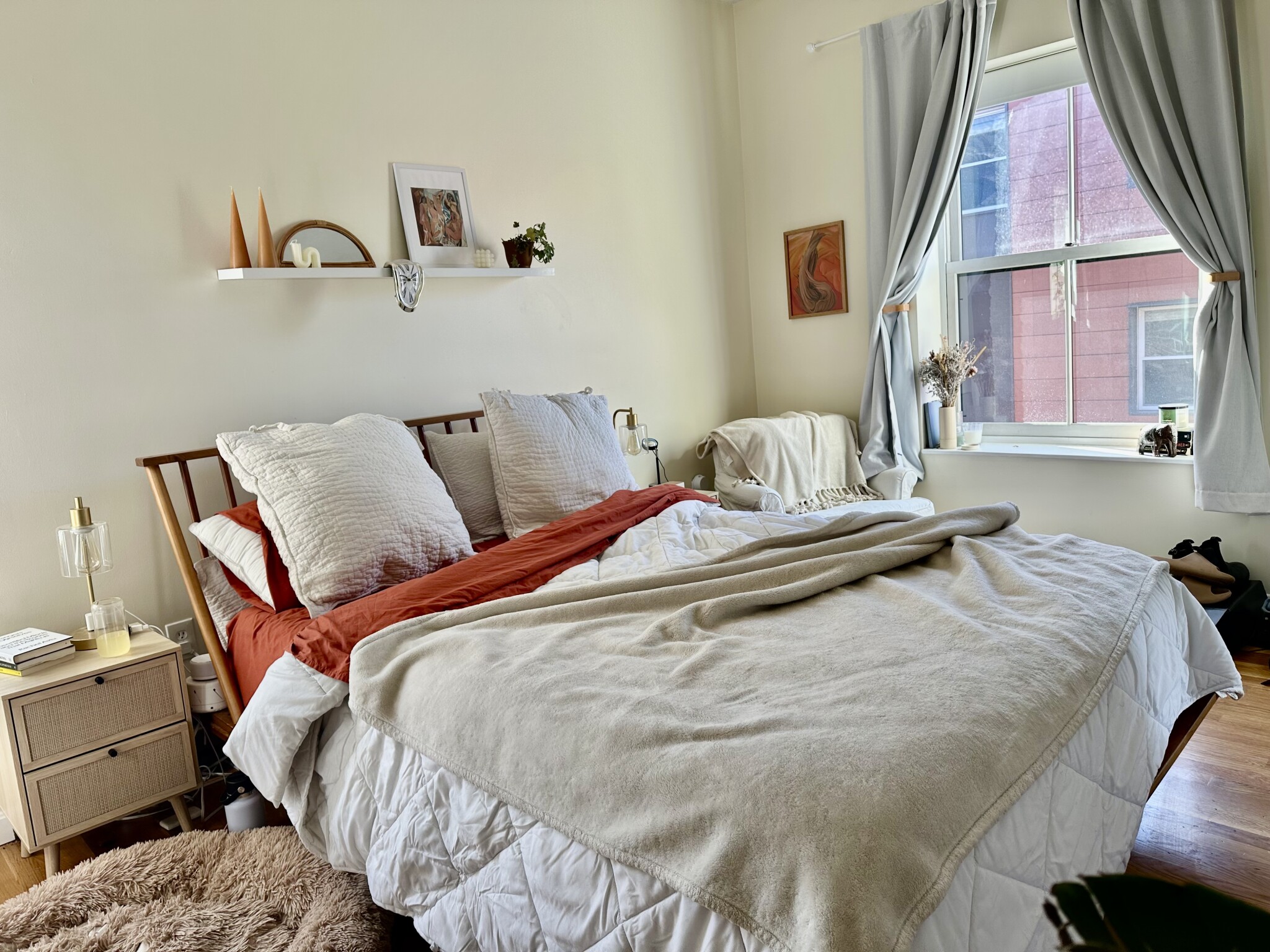 3 Worcester Sq, South End