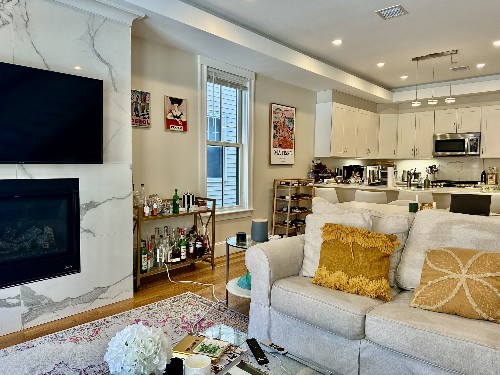 470-472 Green, Central Square