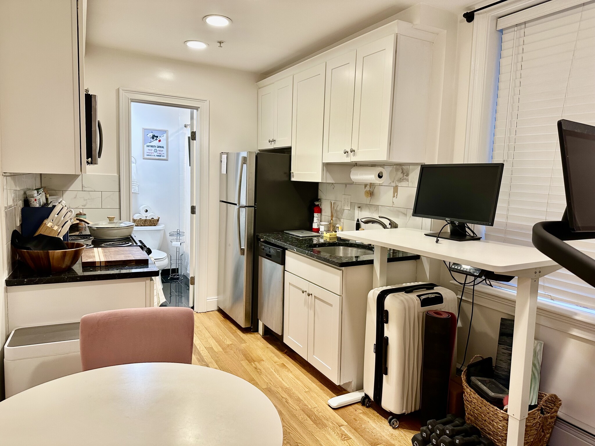 90 West Cedar, Beacon Hill