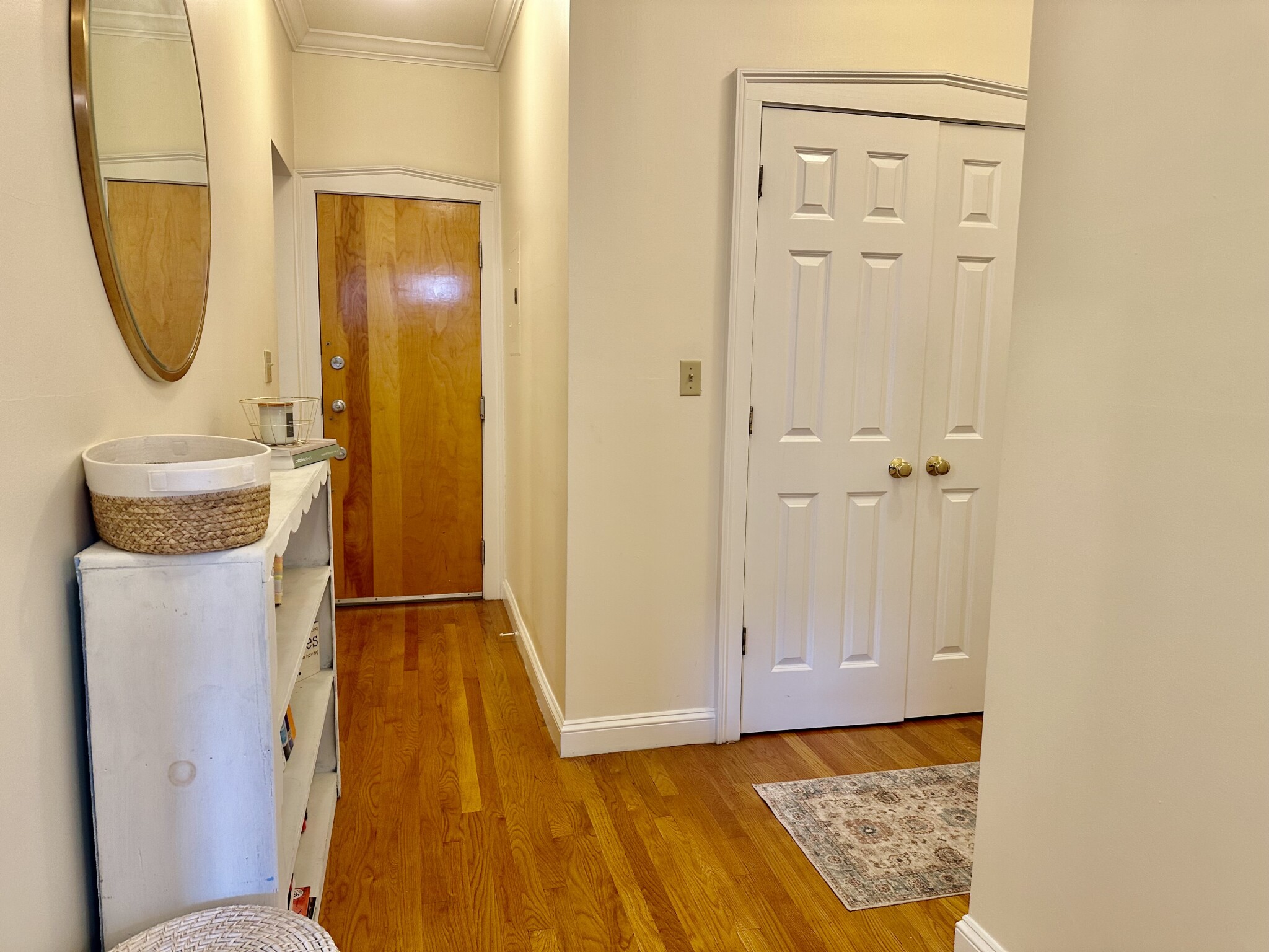 4 Park Vale Ave, Allston