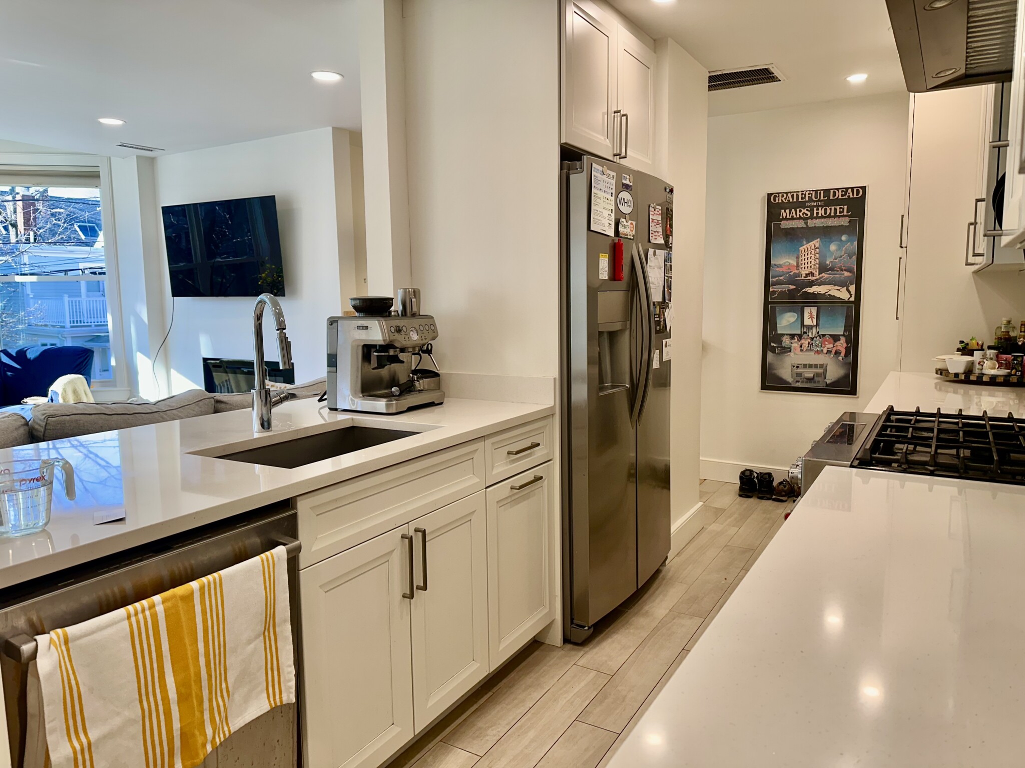 284 Sidney St, Cambridgeport